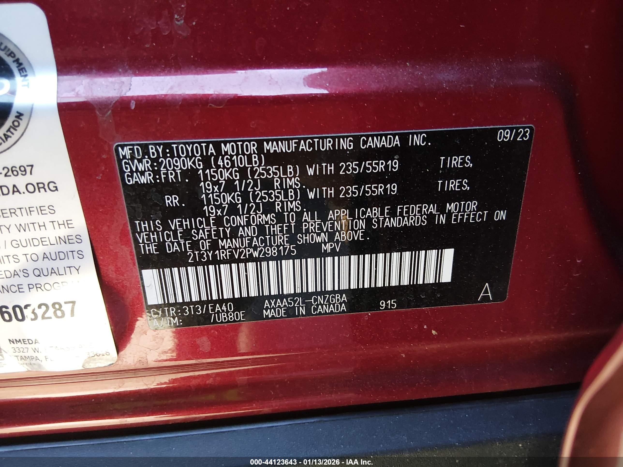 TOYOTA RAV4 image 9