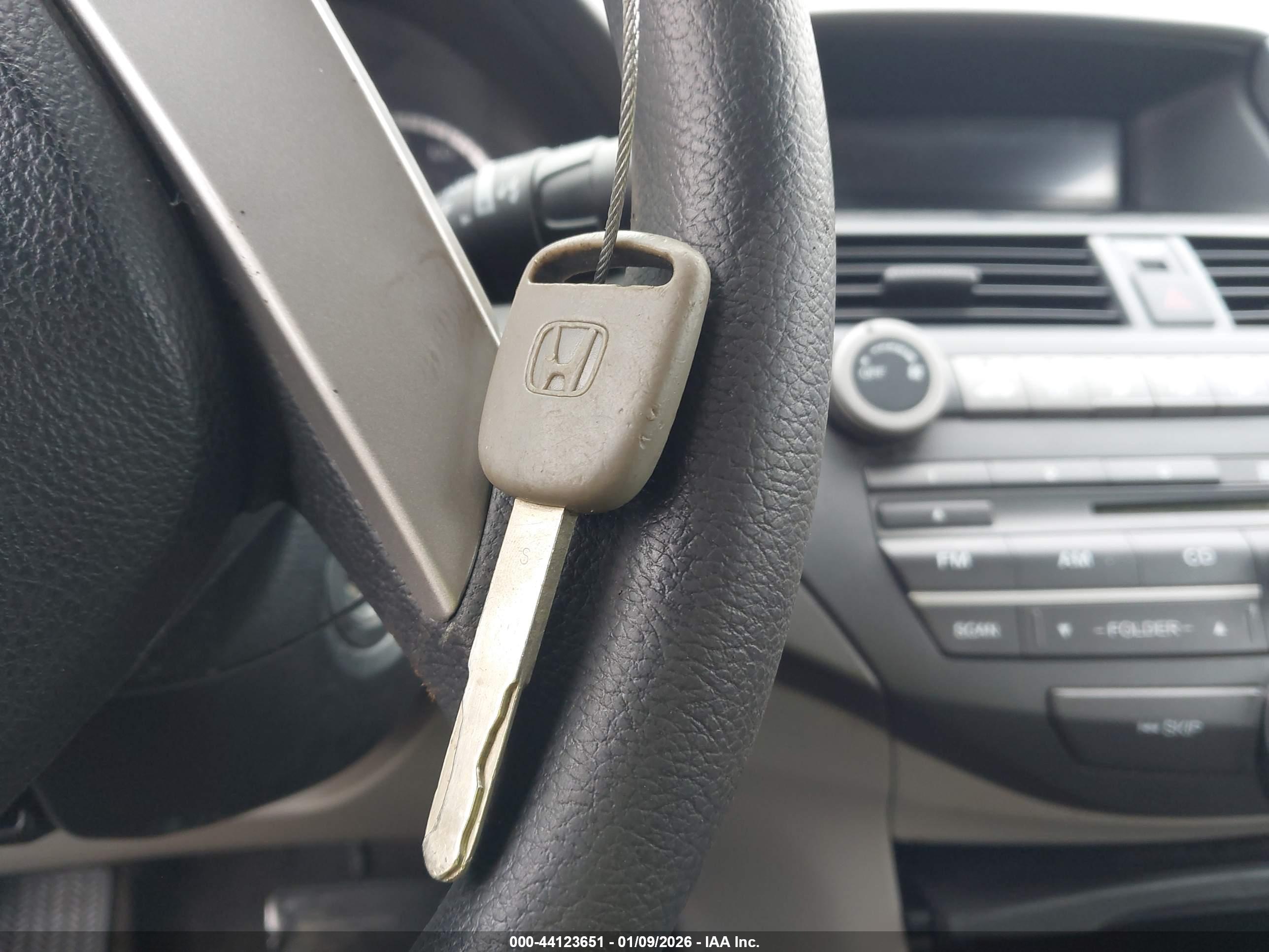 HONDA ACCORD image 11