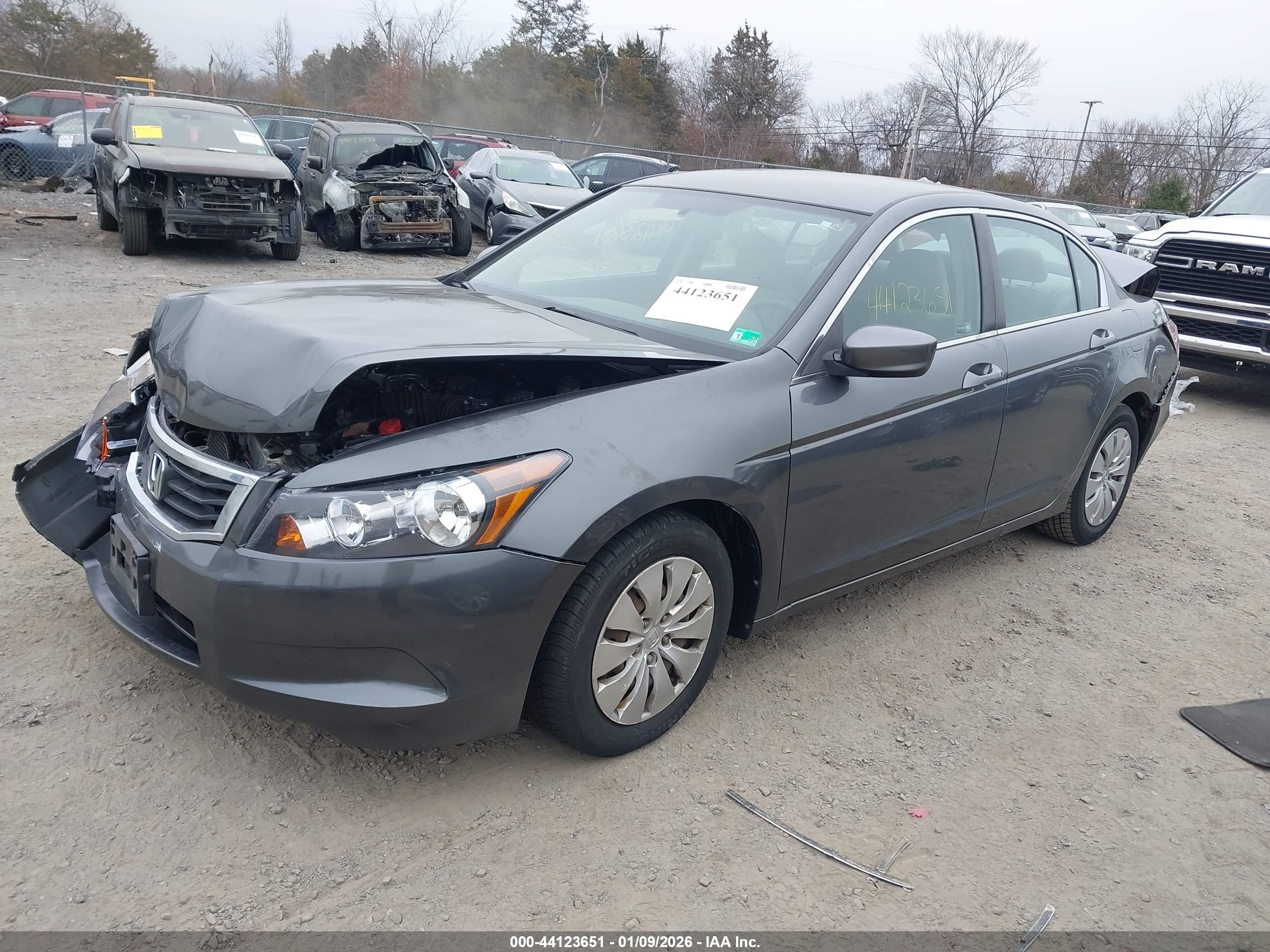 HONDA ACCORD image 2