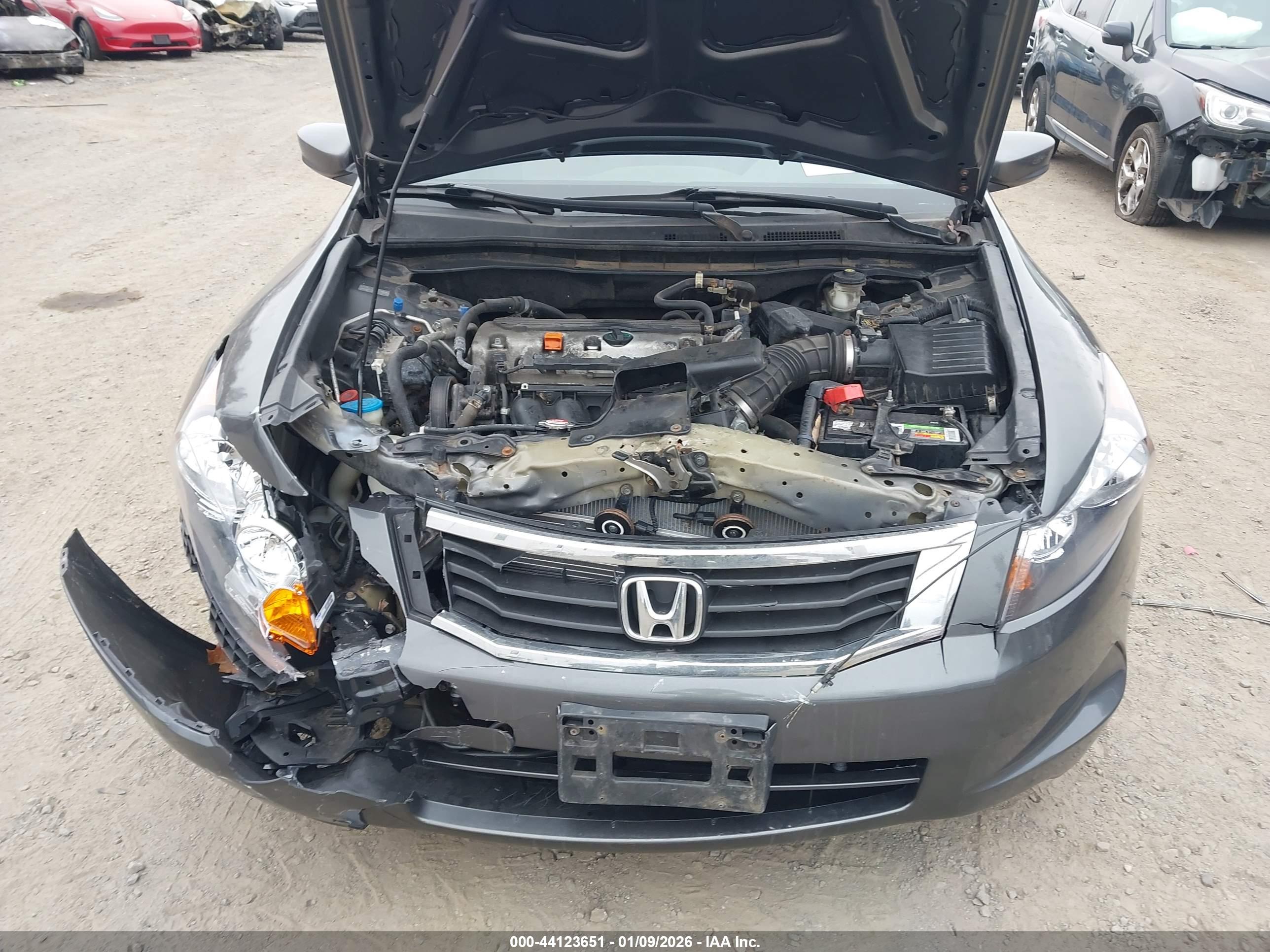 HONDA ACCORD image 6