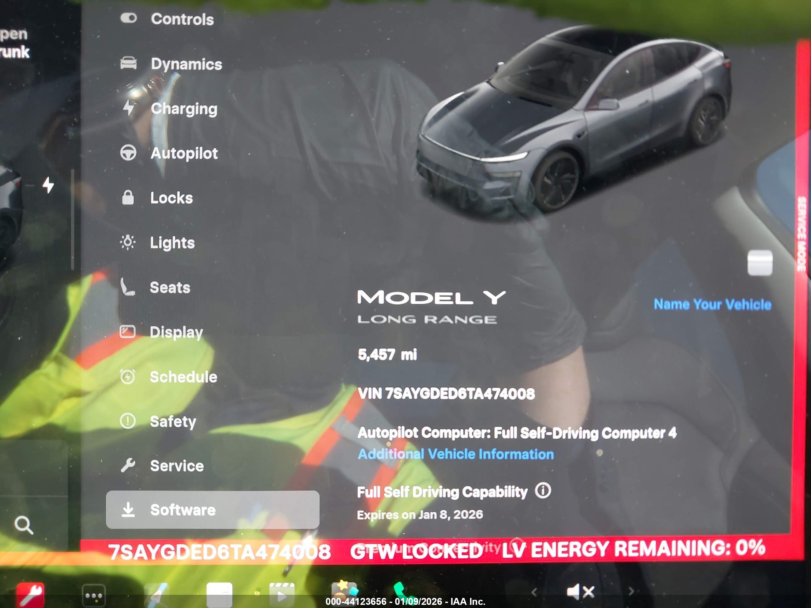 TESLA MODEL image 7