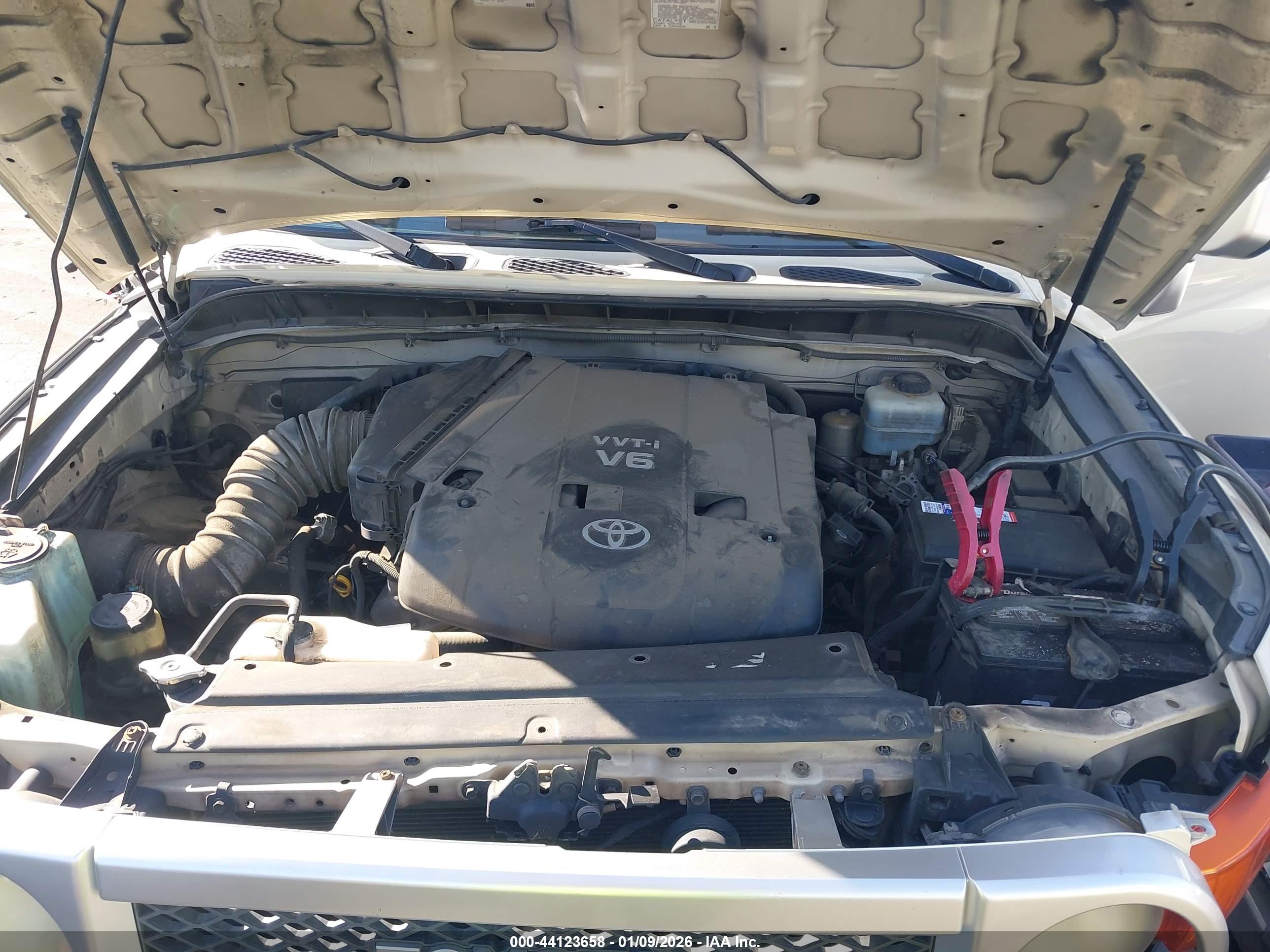 TOYOTA FJ image 10
