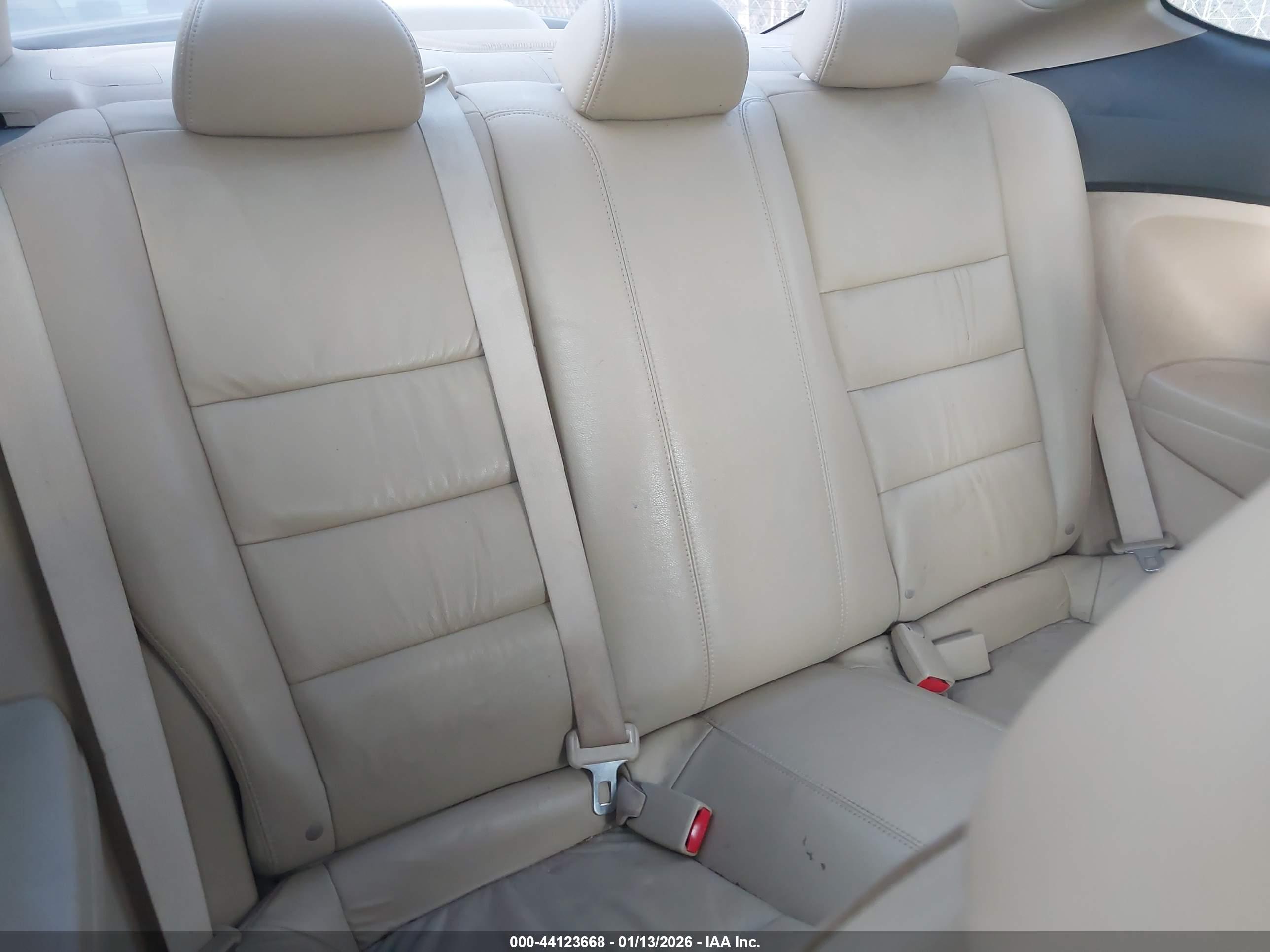 HONDA ACCORD image 8
