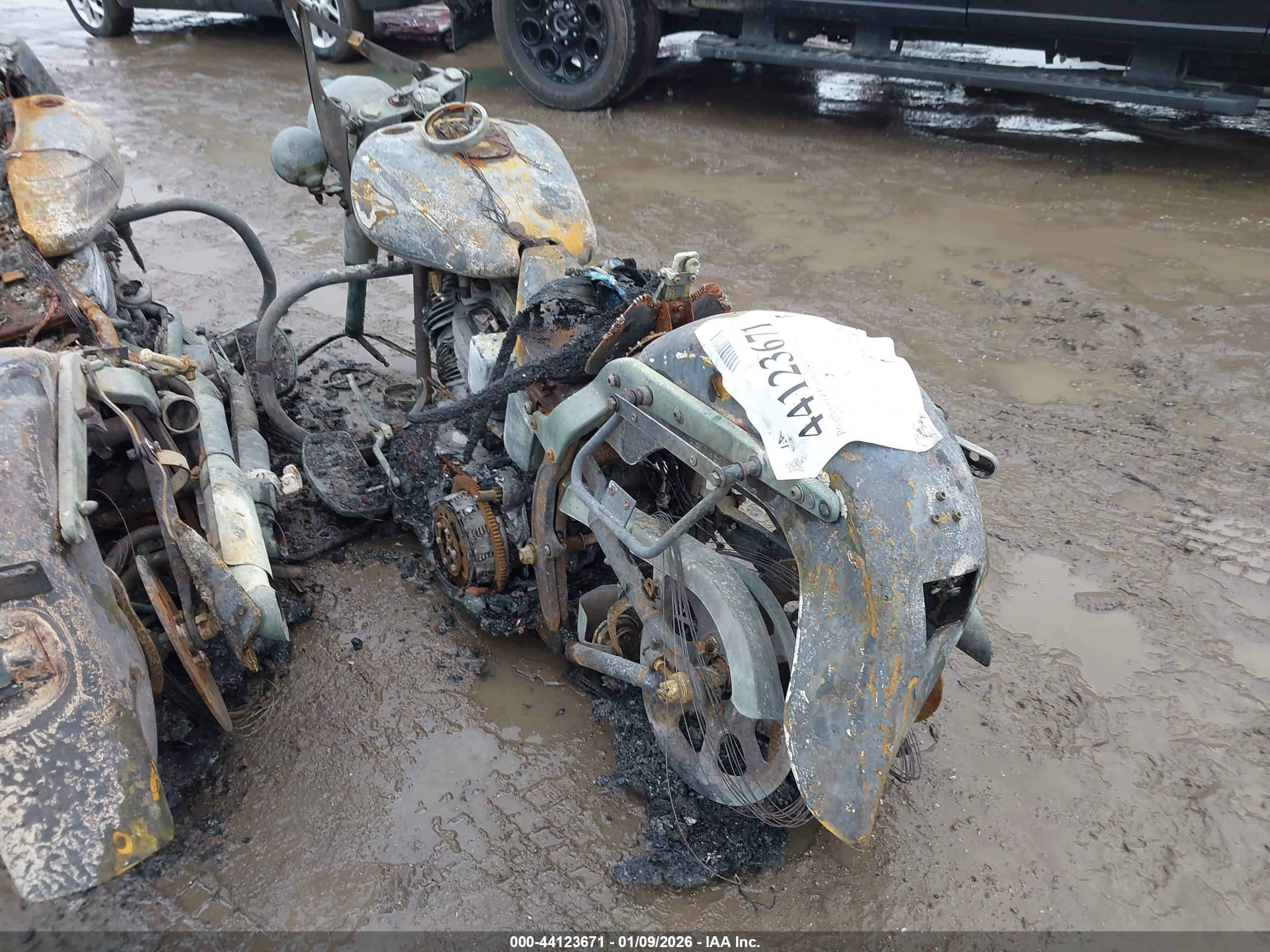 HARLEY-DAVIDSON FLSTFI image 4