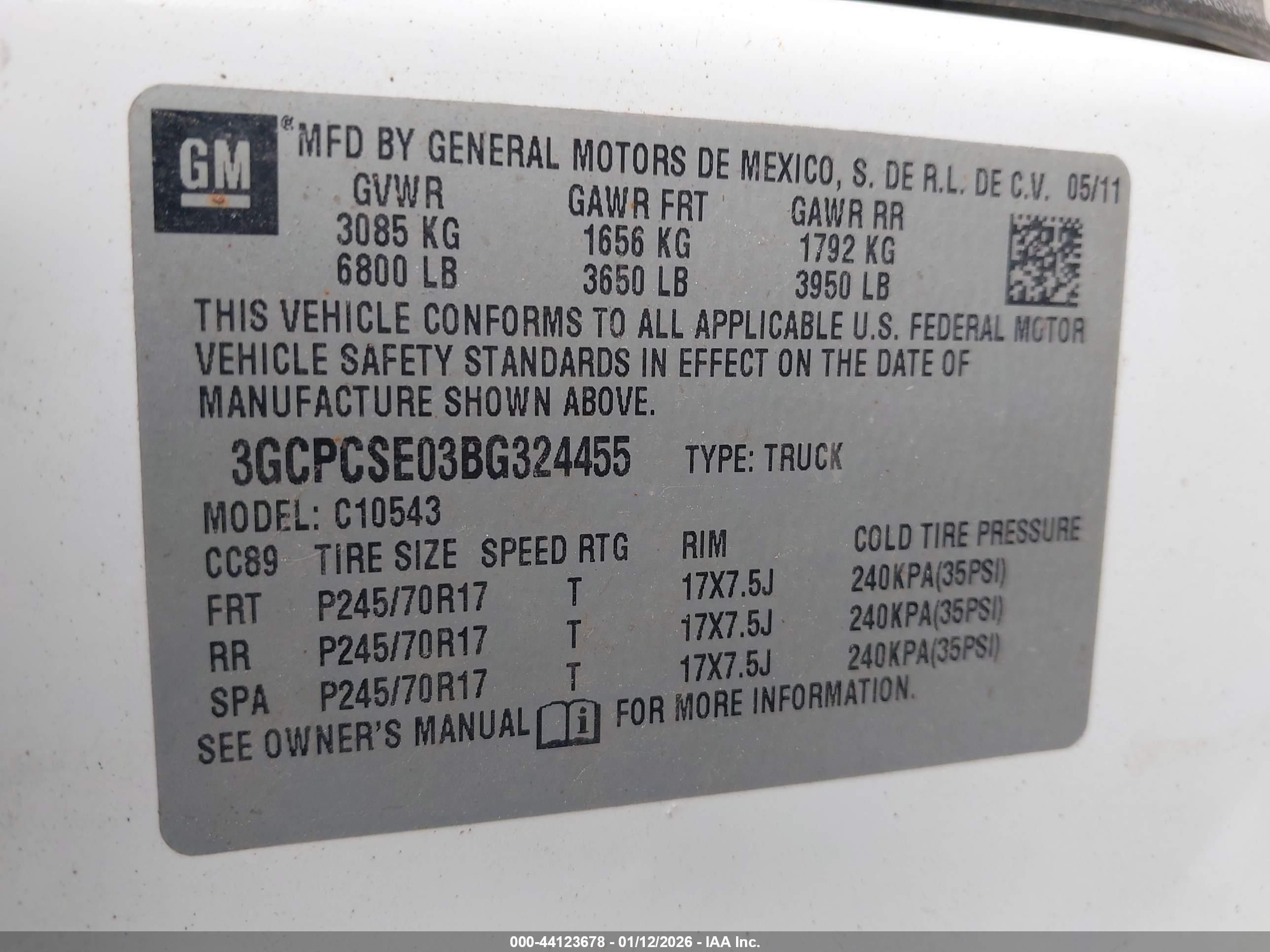 CHEVROLET SILVERADO image 9