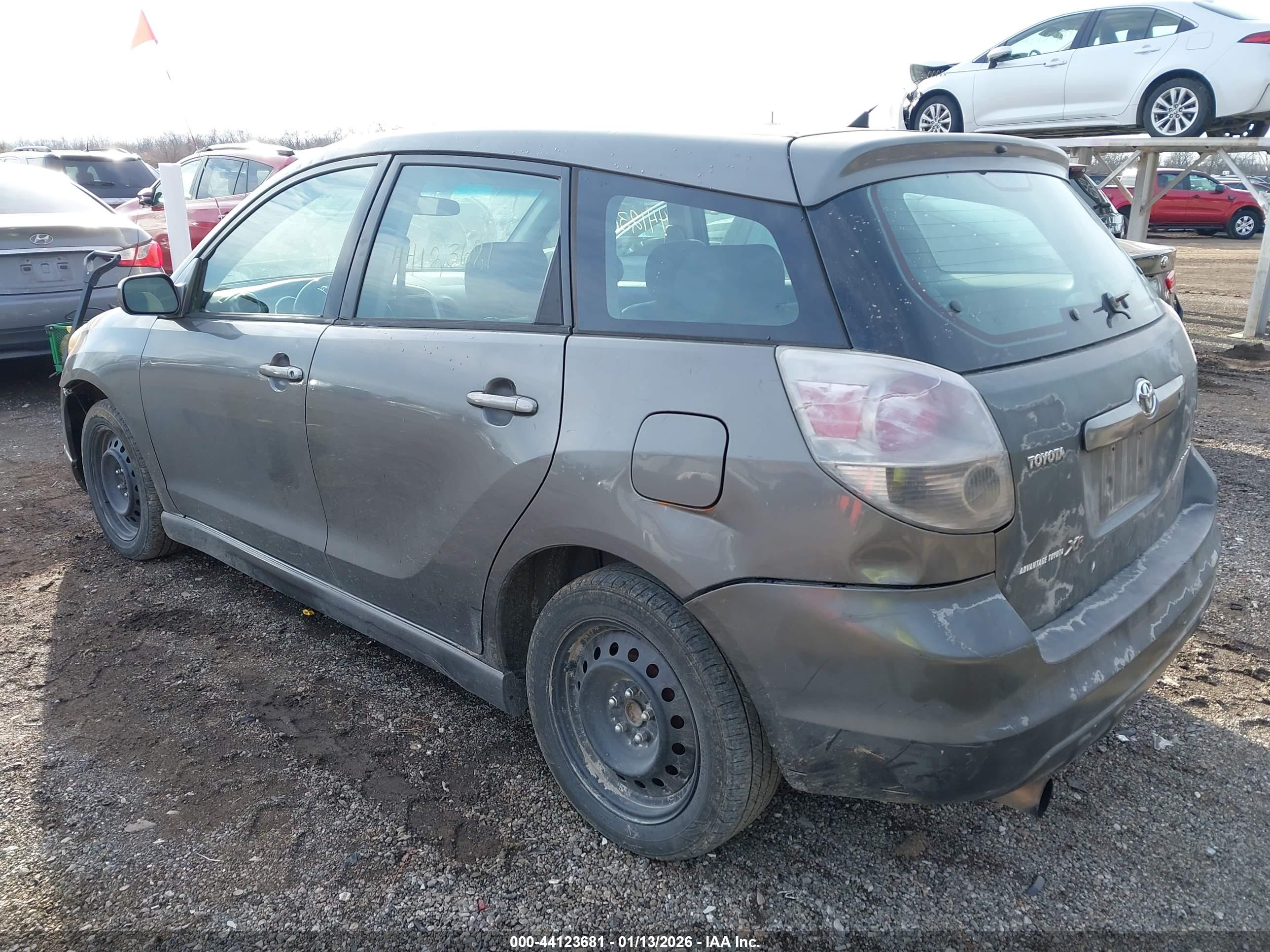 TOYOTA MATRIX image 3
