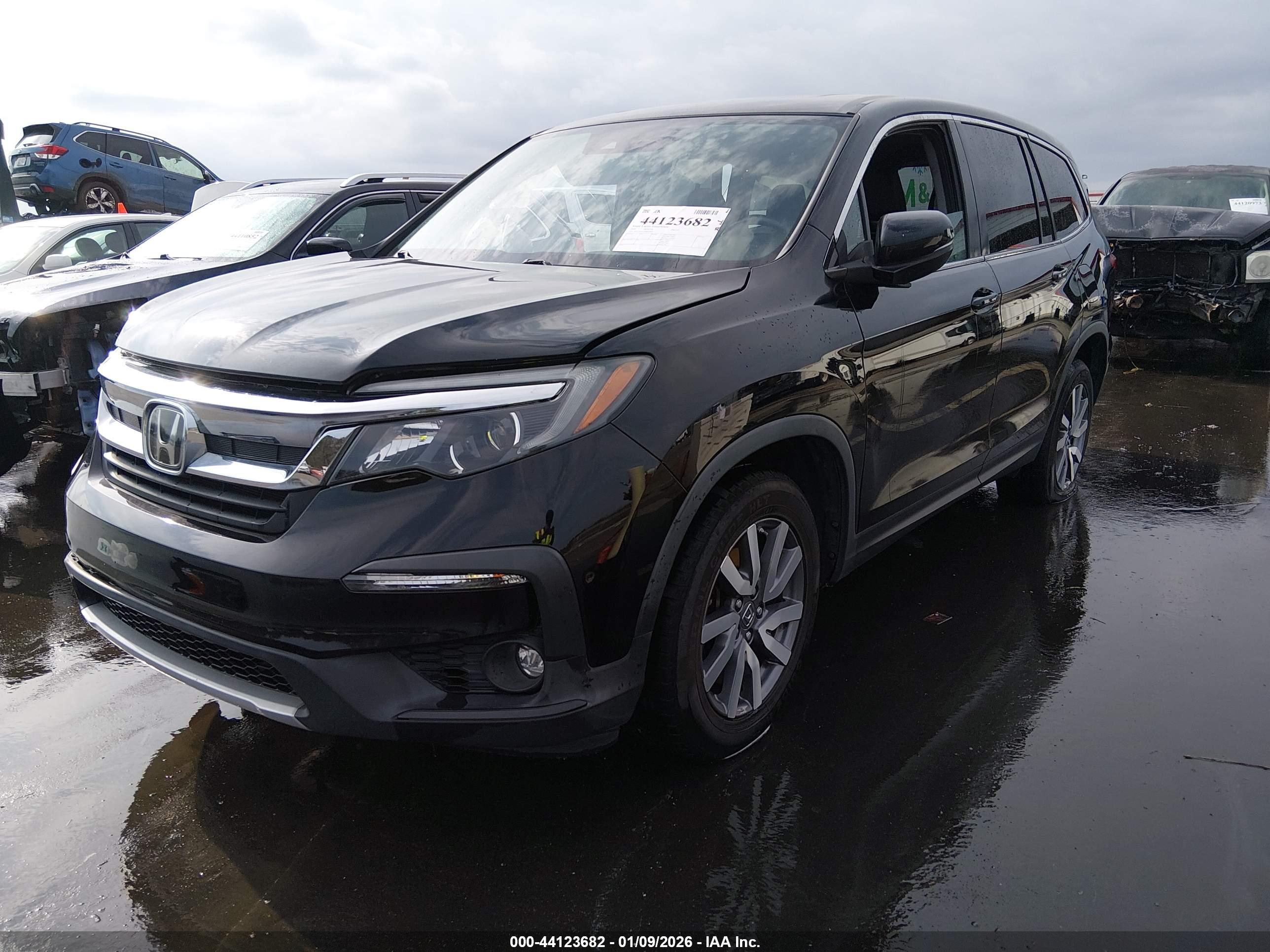 HONDA PILOT image 2
