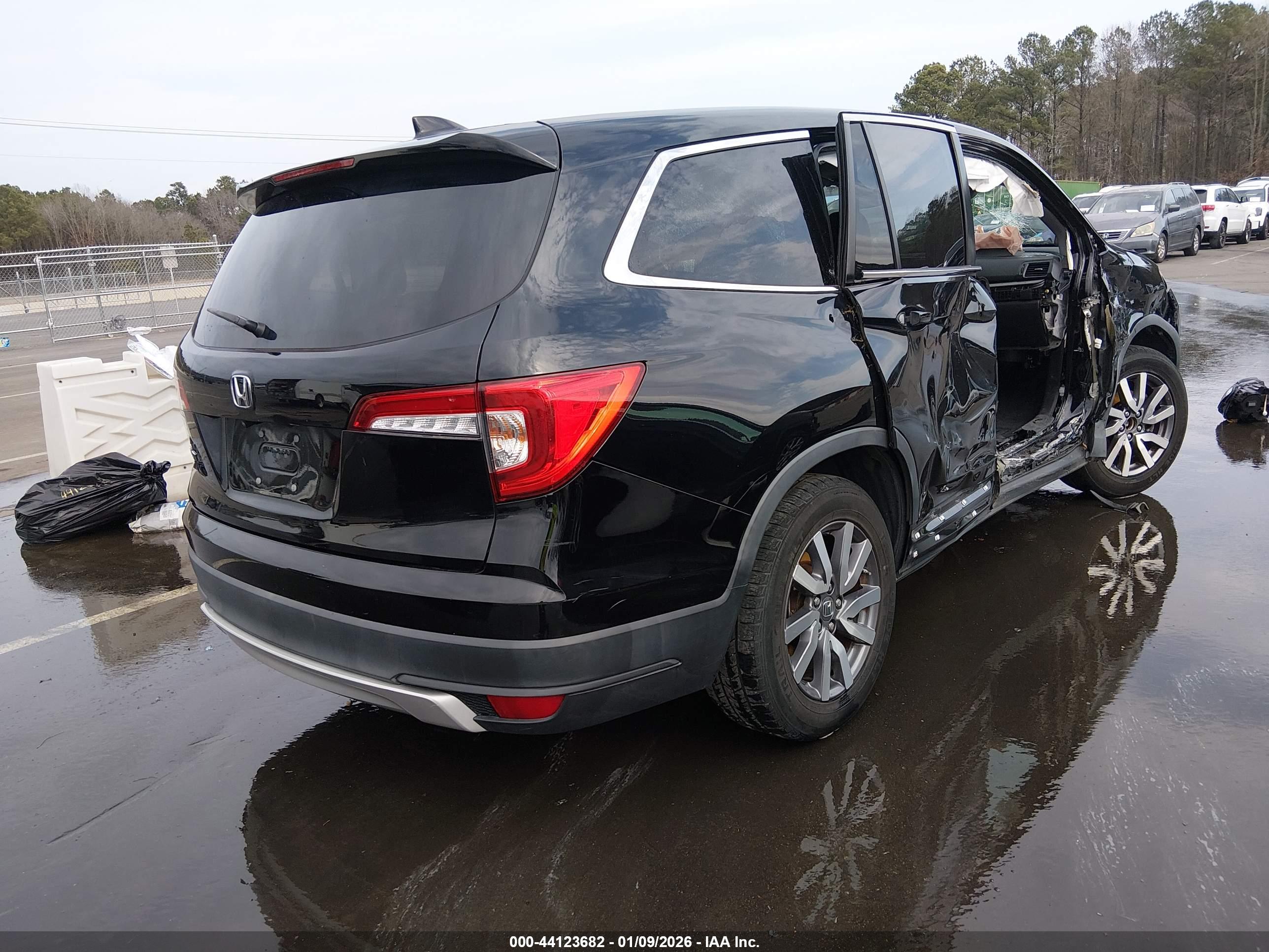 HONDA PILOT image 4