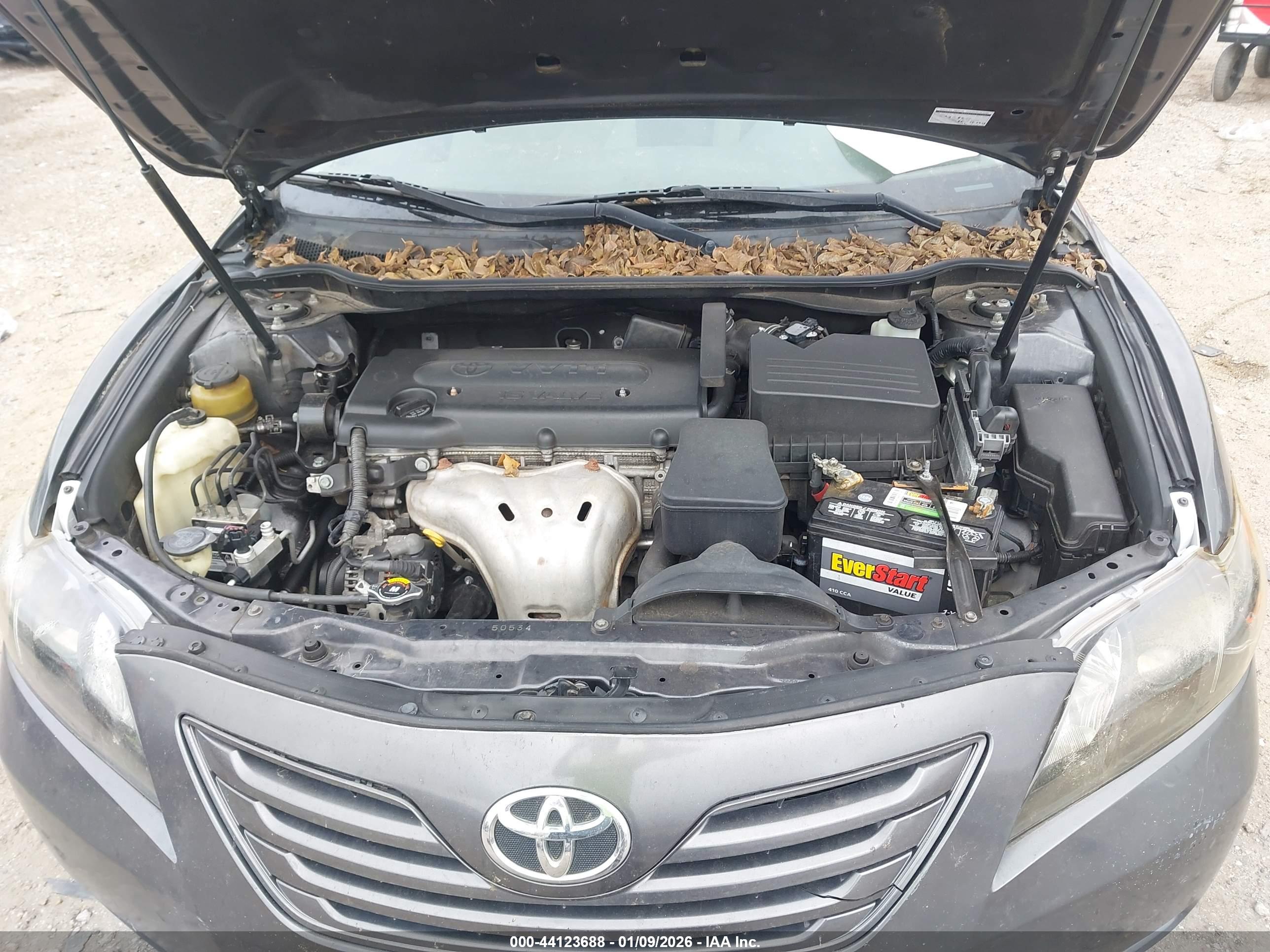 TOYOTA CAMRY image 10