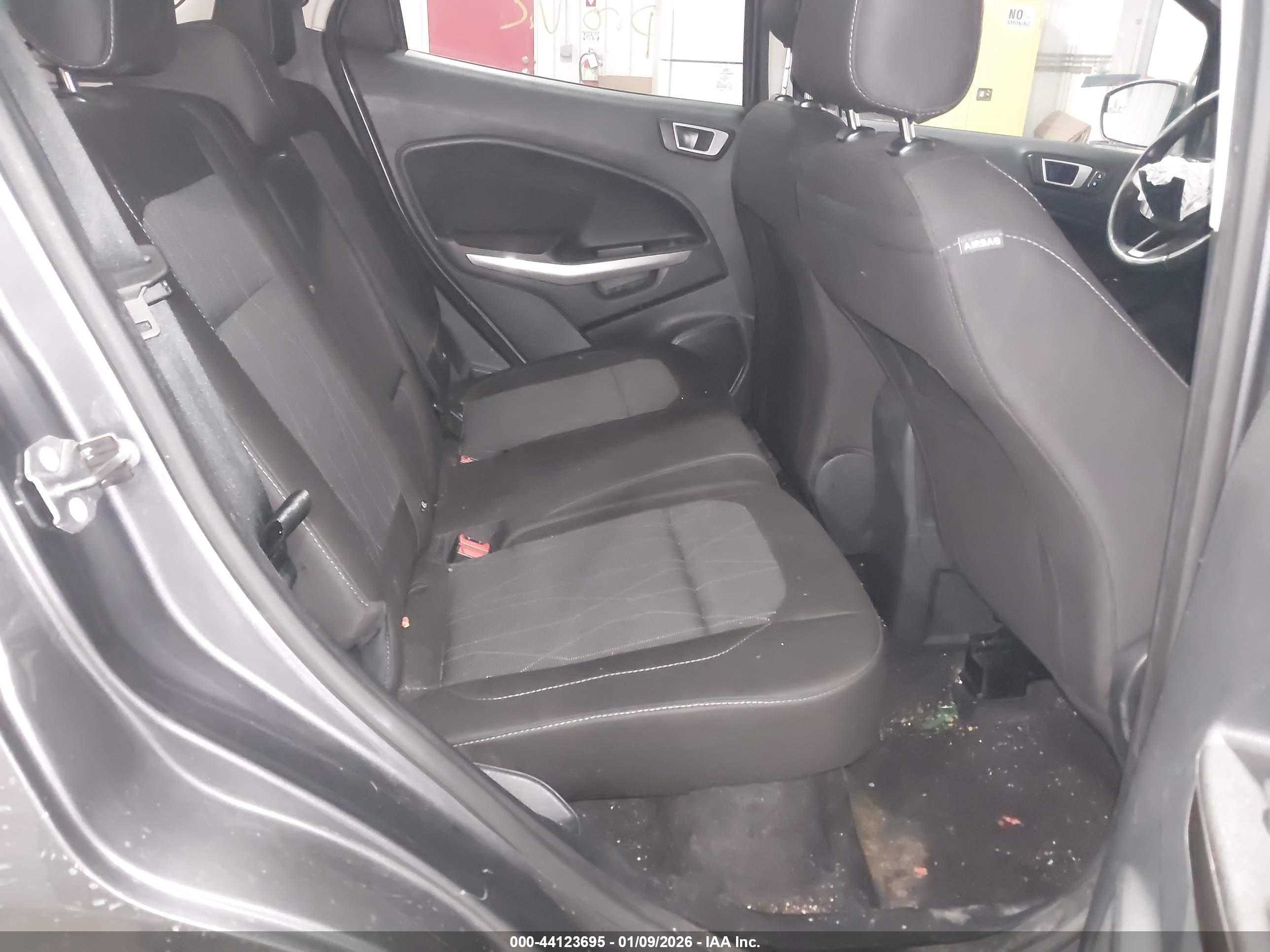 FORD ECOSPORT image 8