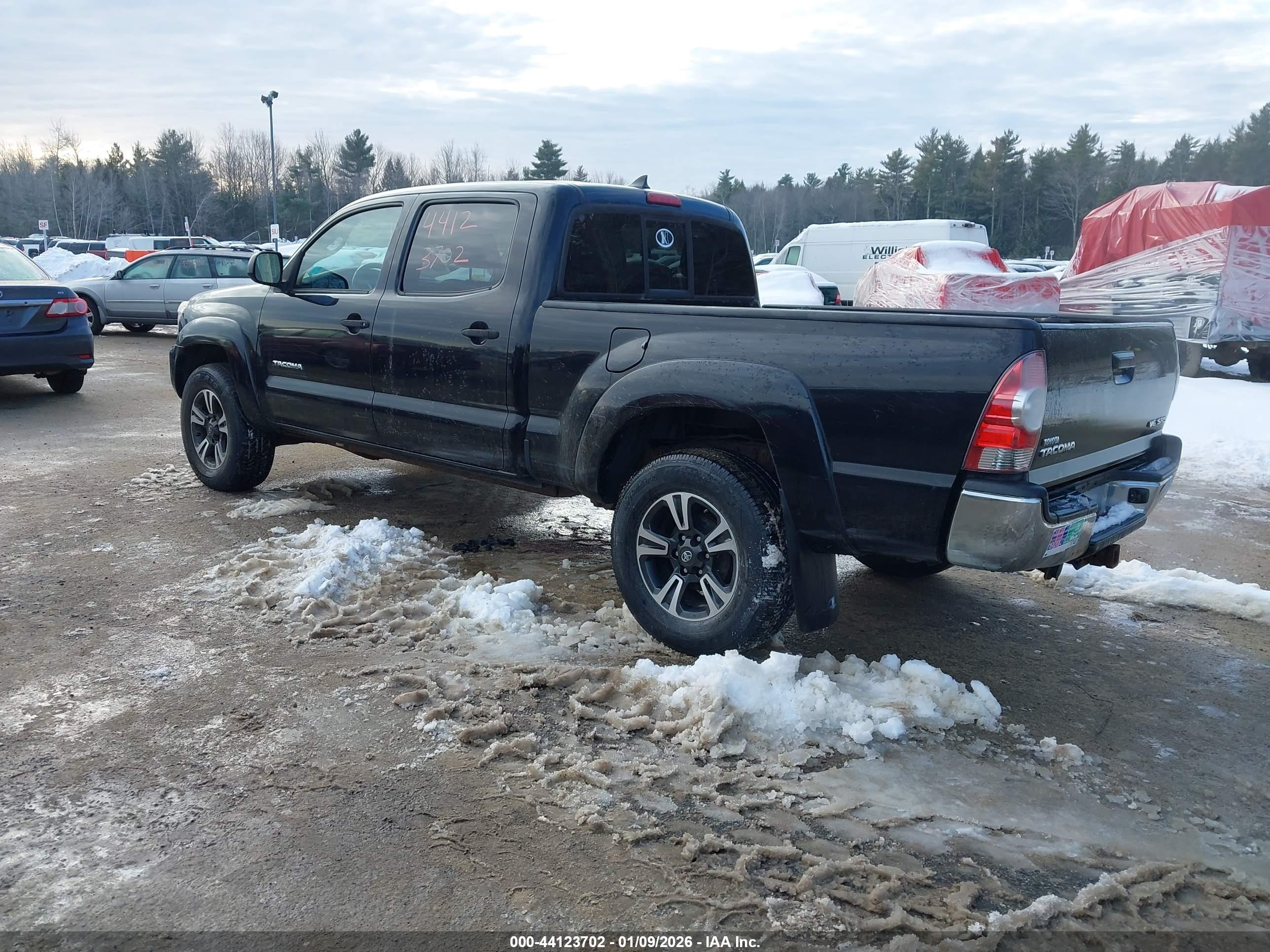 TOYOTA TACOMA image 3
