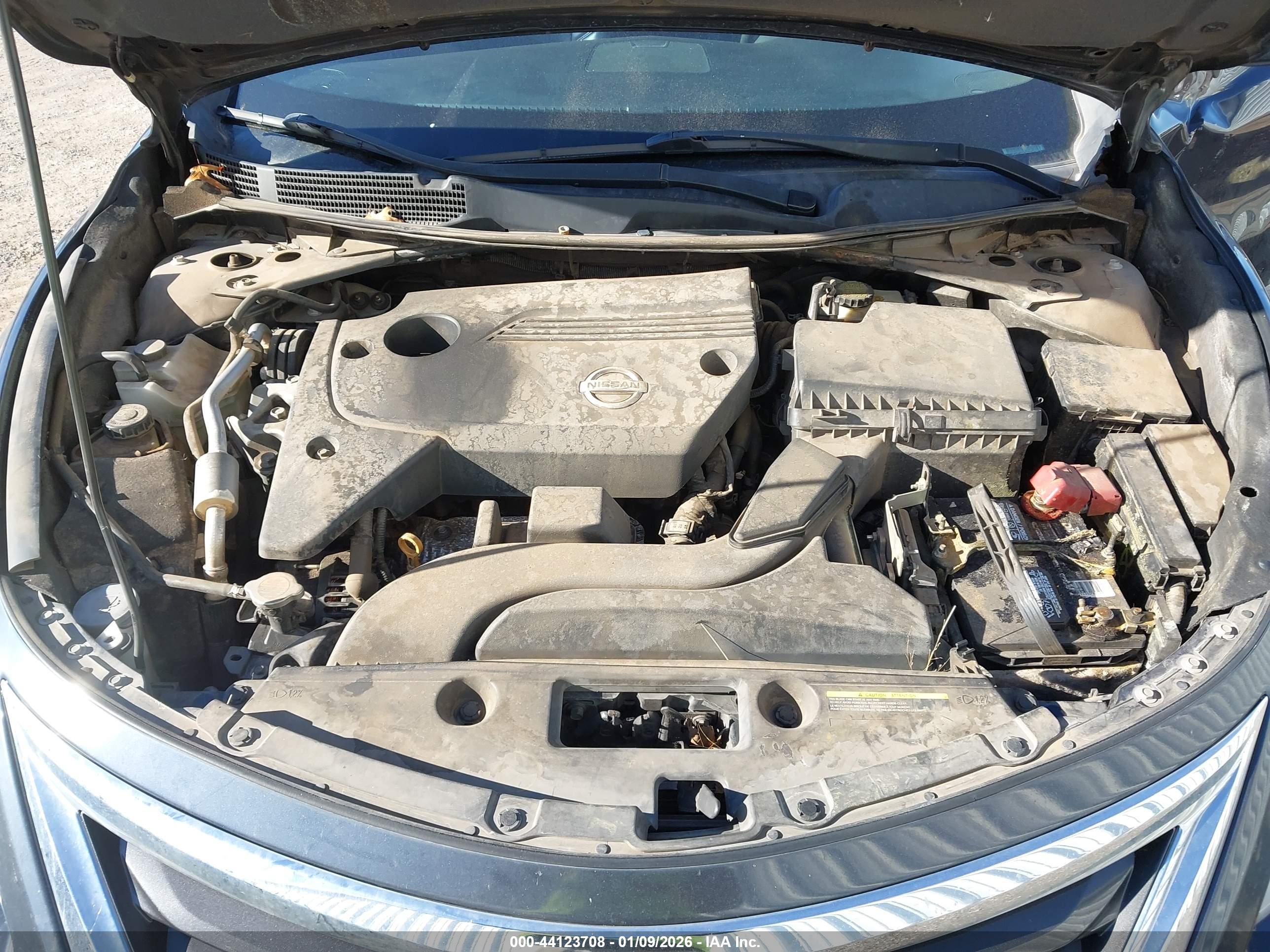 NISSAN ALTIMA image 10