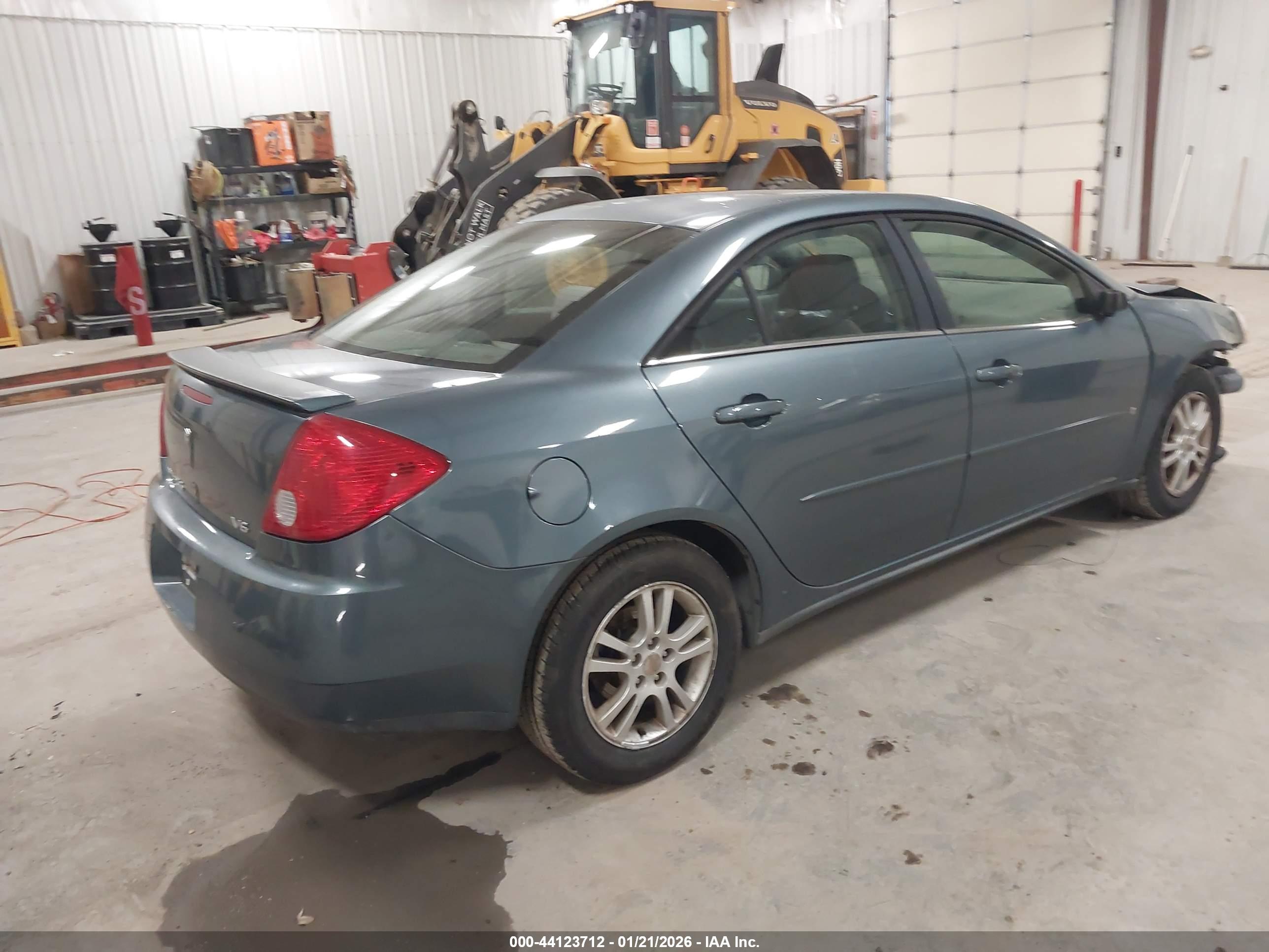 PONTIAC G6 image 4