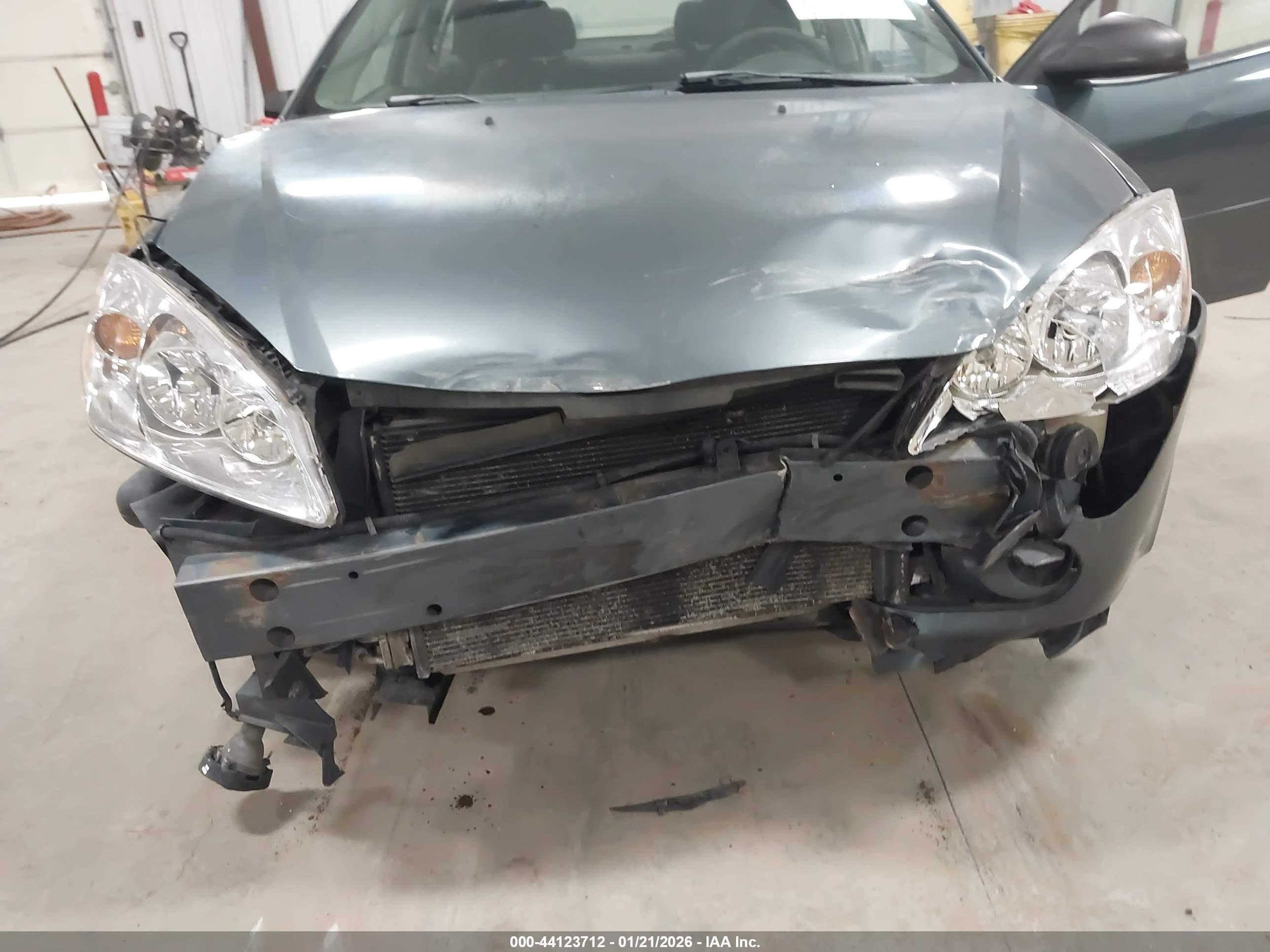PONTIAC G6 image 6