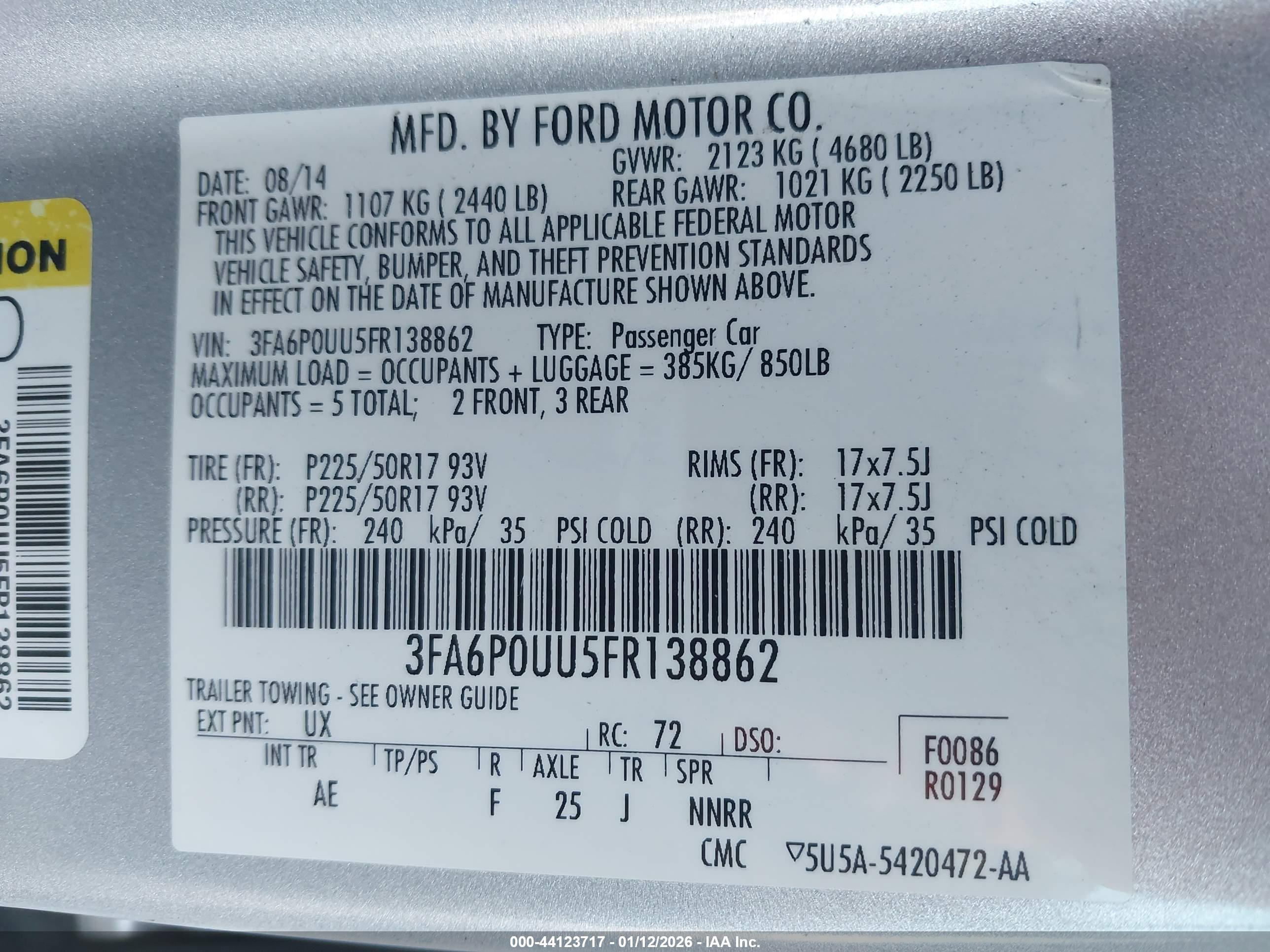 FORD FUSION image 9