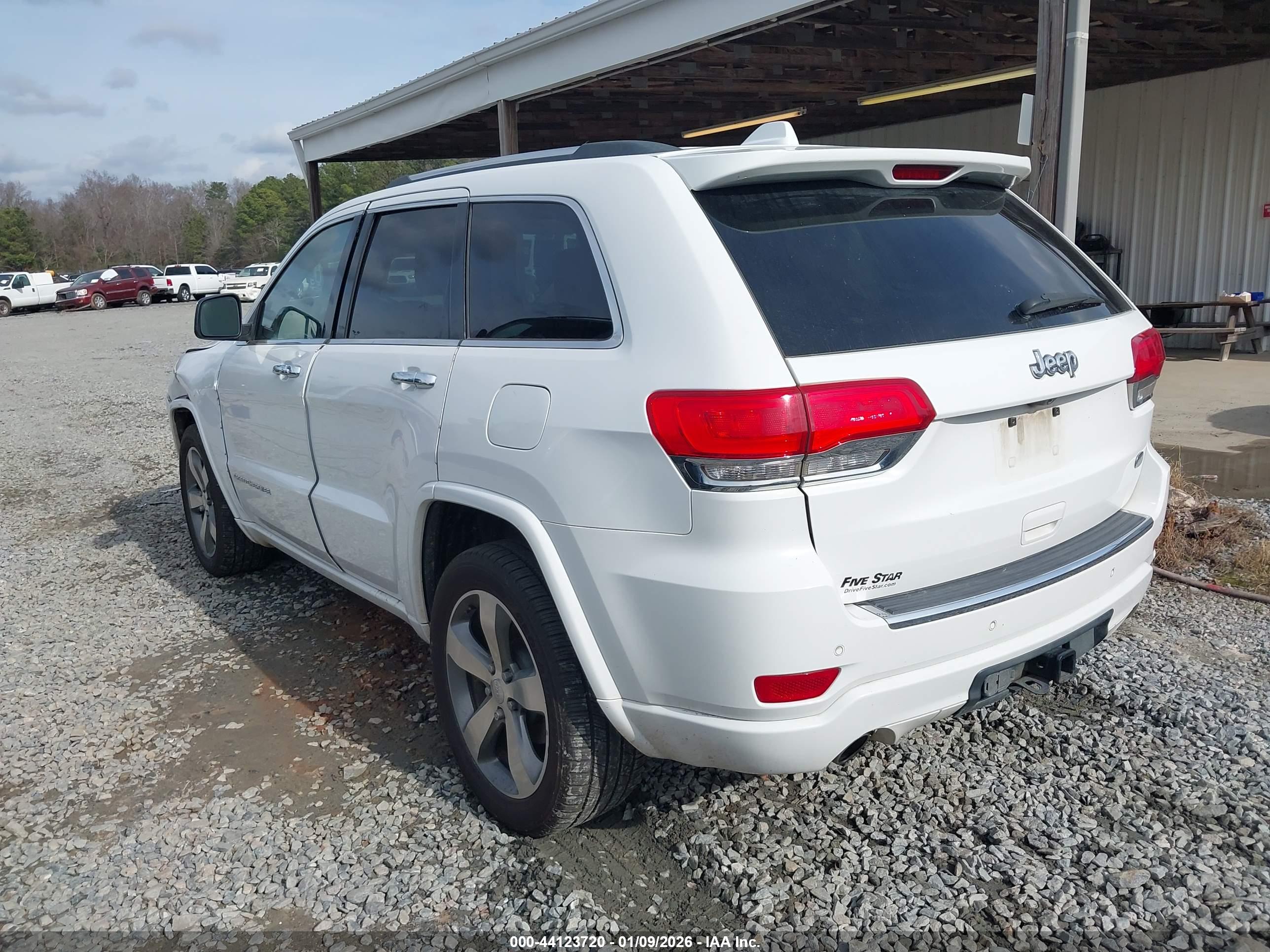 JEEP GRAND image 3