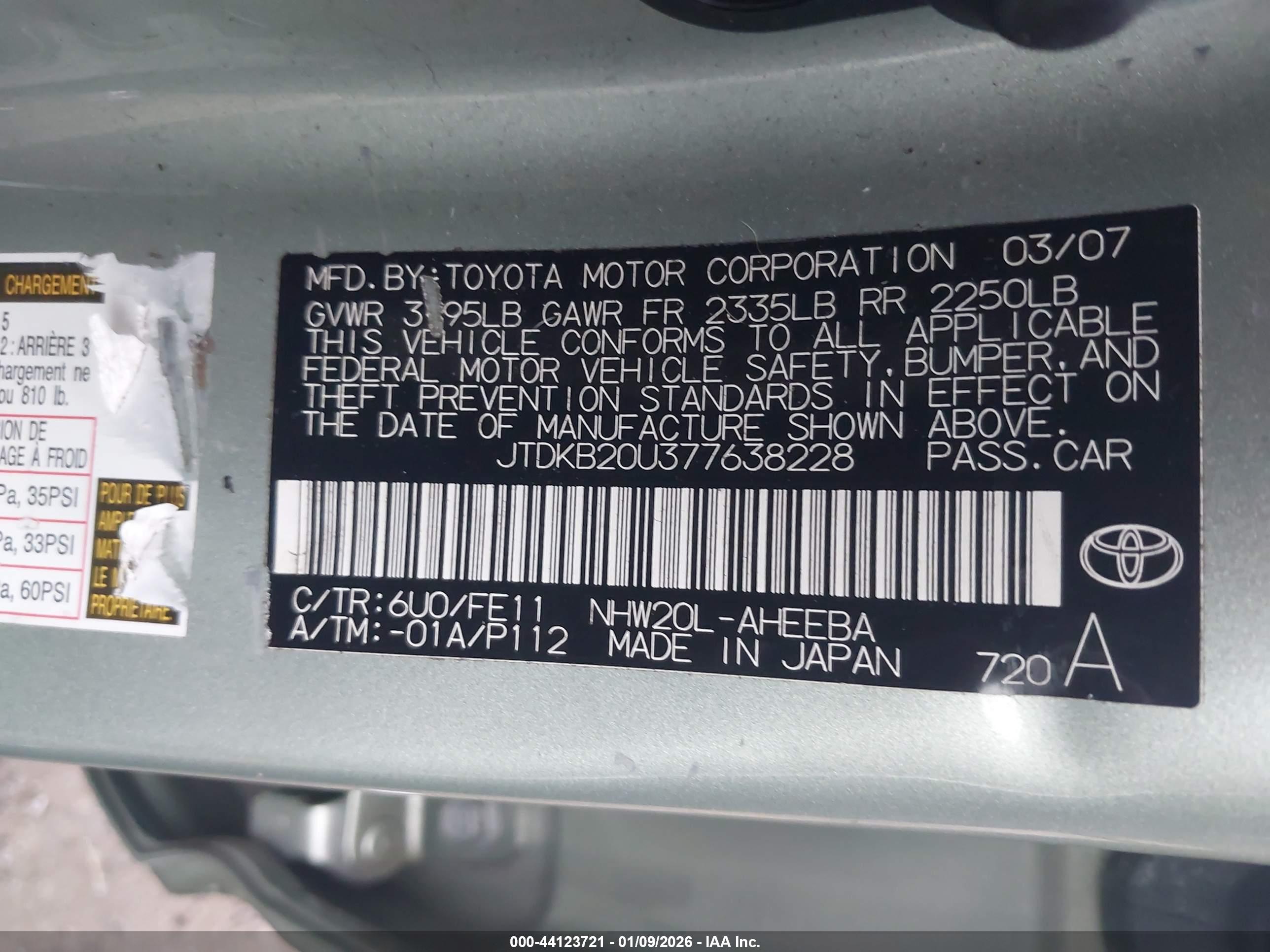 TOYOTA PRIUS image 9