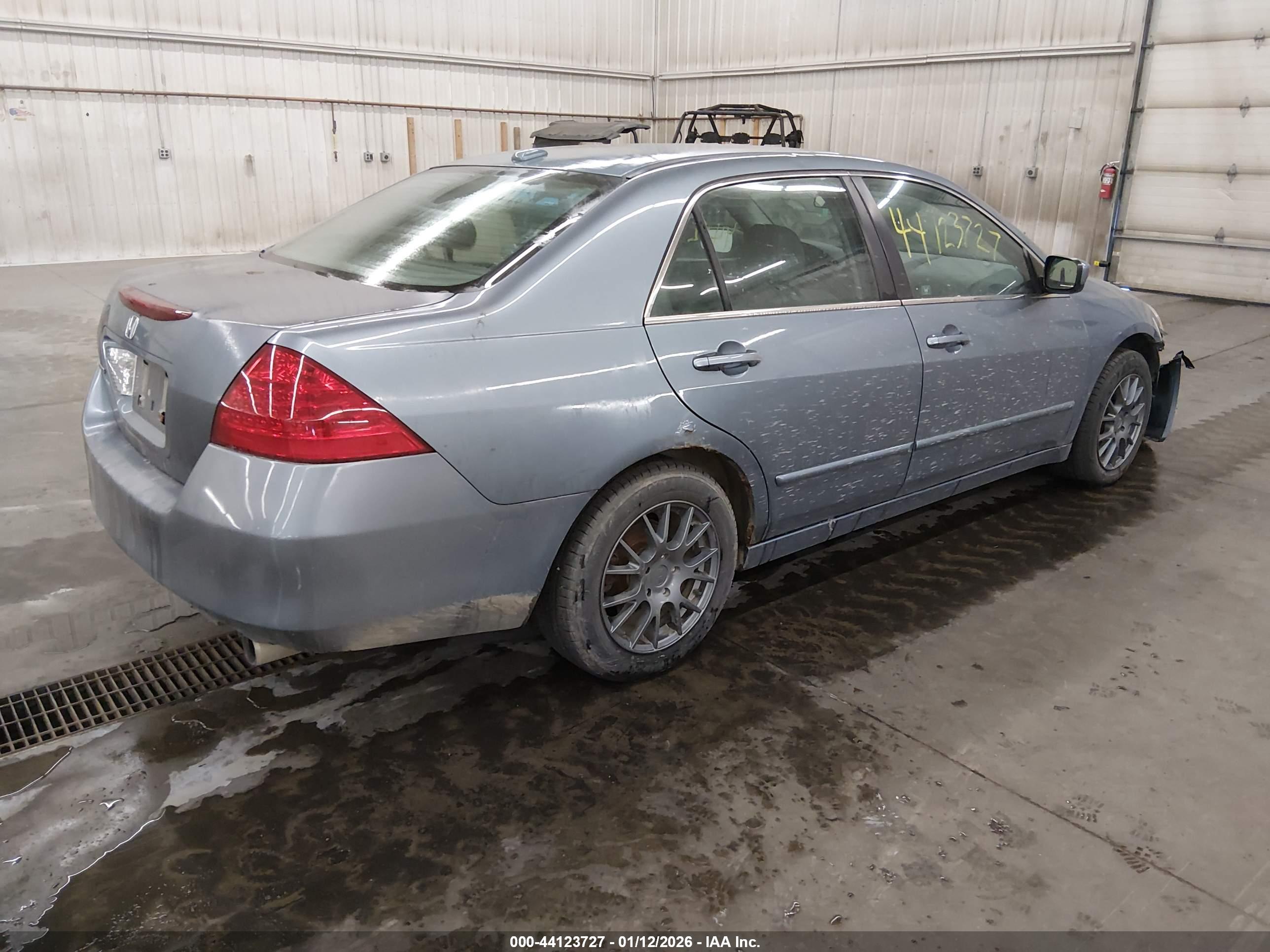 HONDA ACCORD image 4