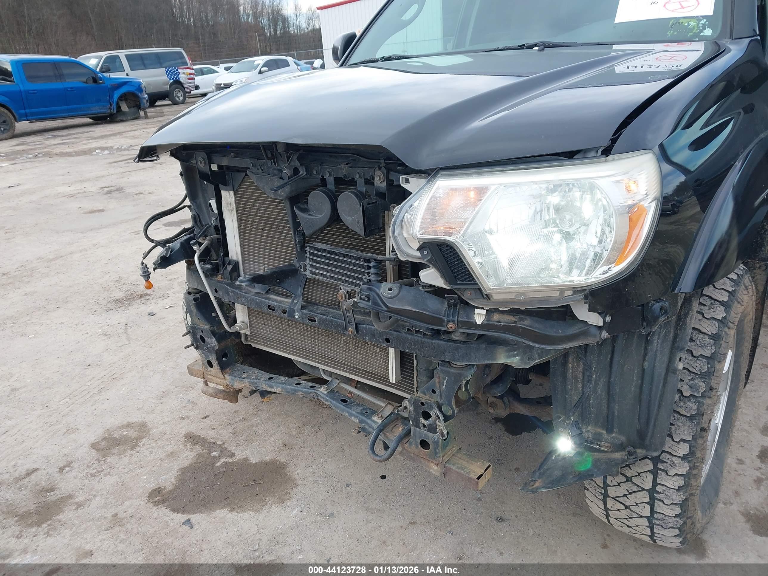 TOYOTA TACOMA image 6