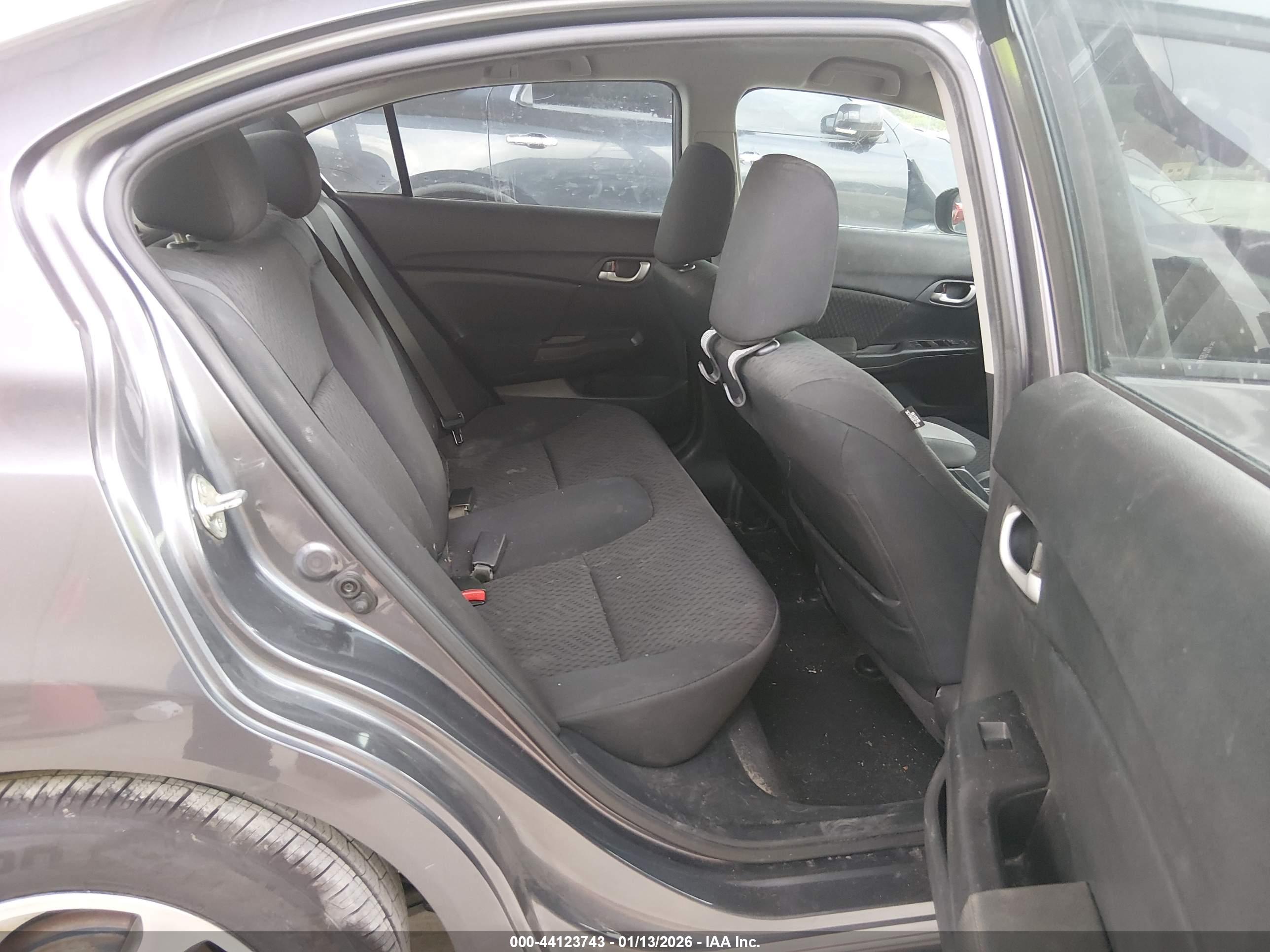 HONDA CIVIC image 8