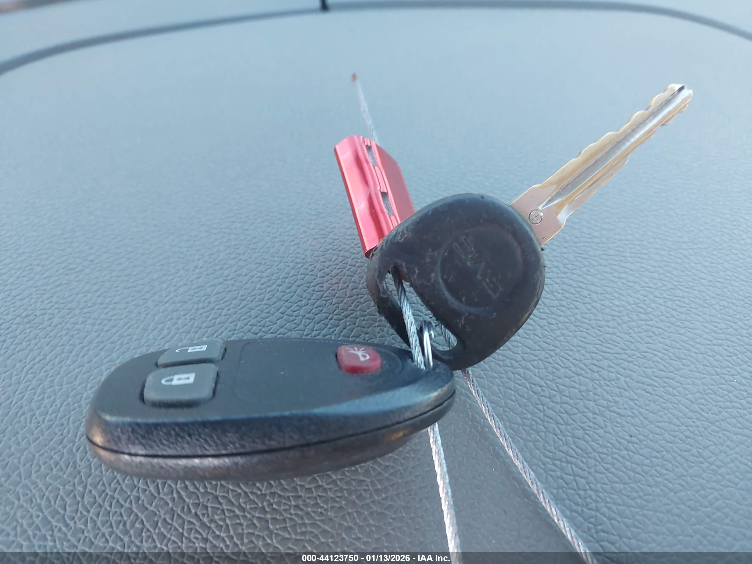 GMC SIERRA image 11