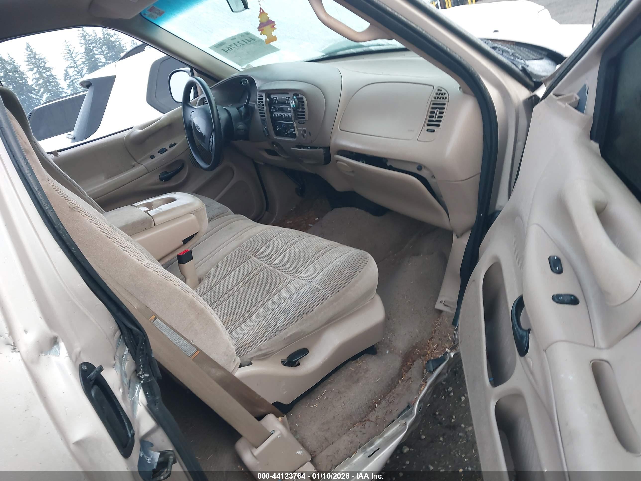 FORD F-150 image 5