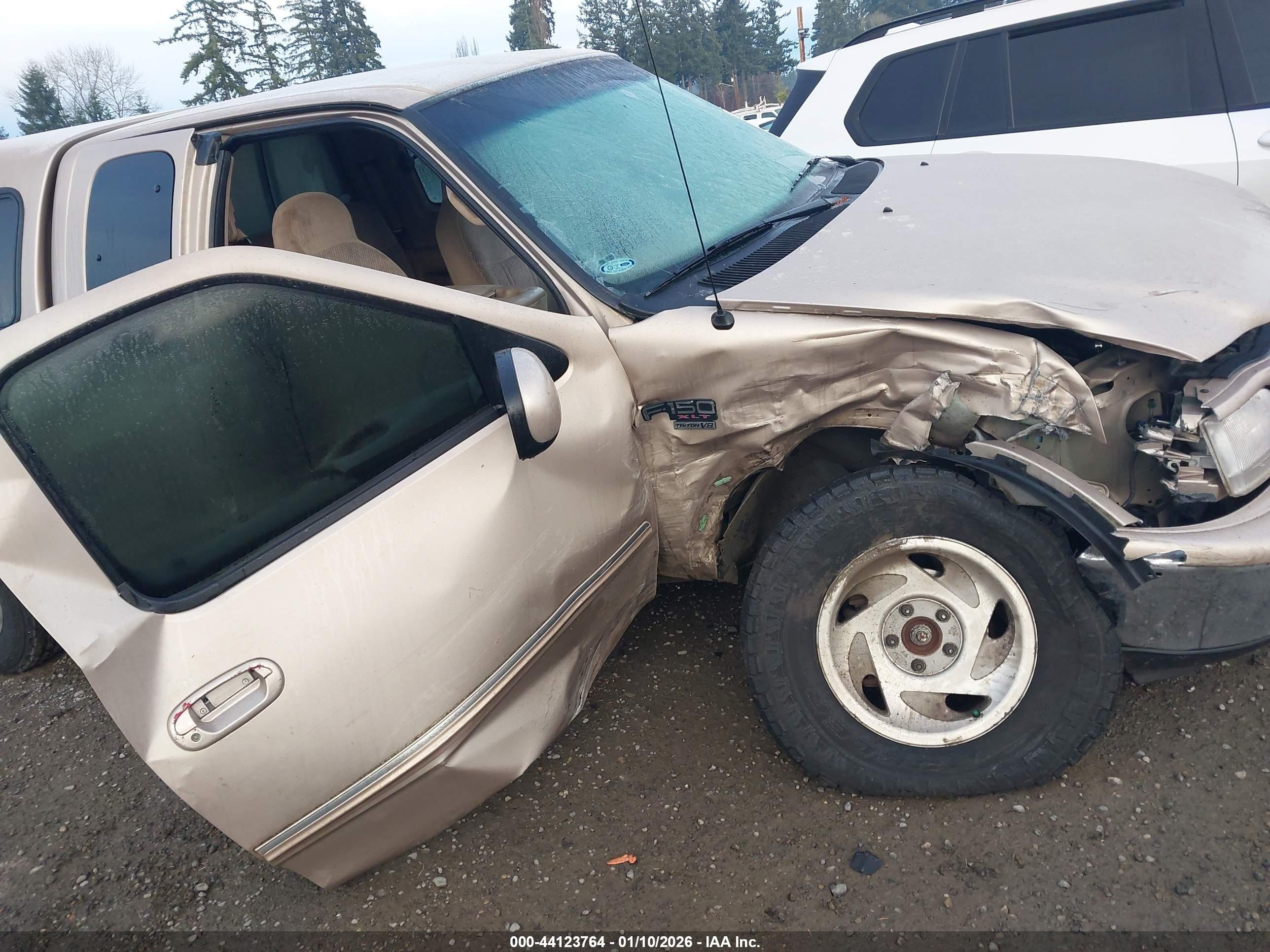 FORD F-150 image 6