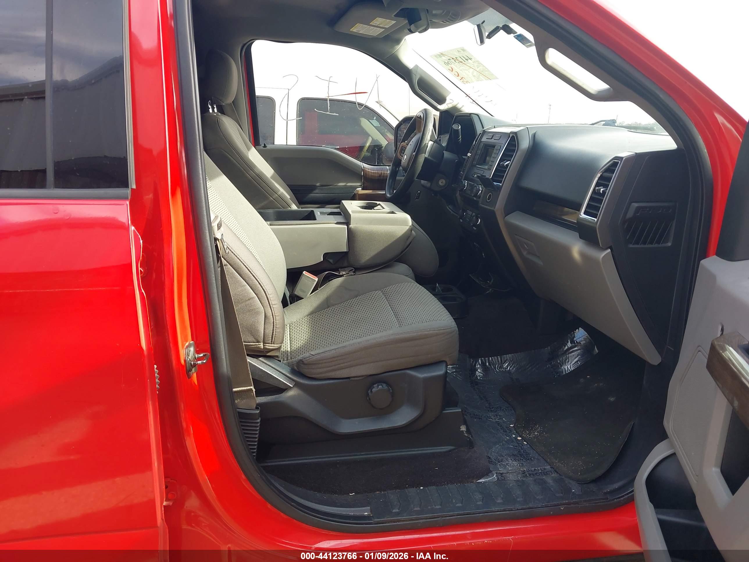 FORD F-150 image 5