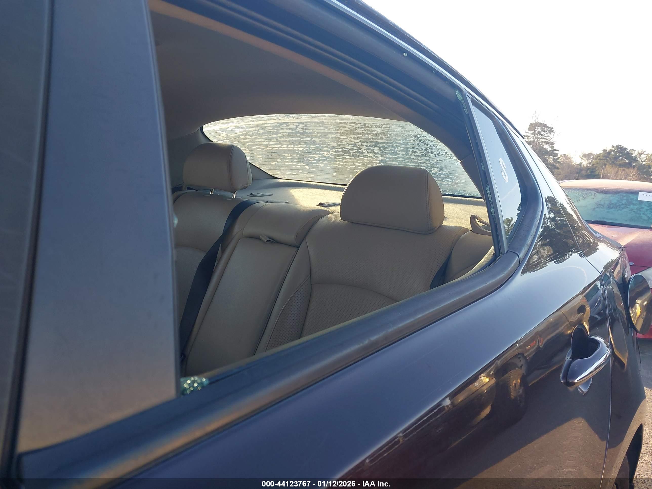 KIA OPTIMA image 6