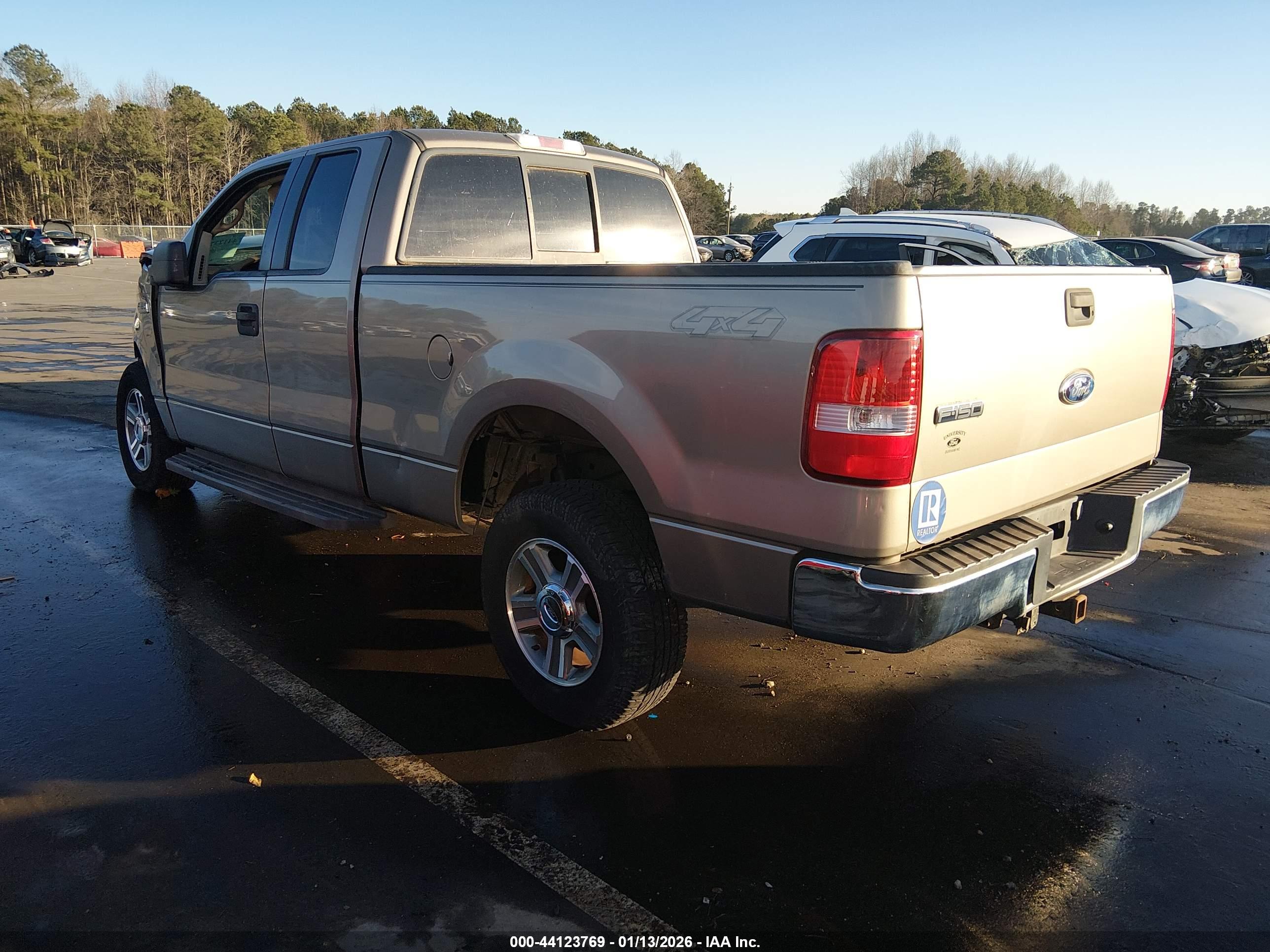 FORD F-150 image 3