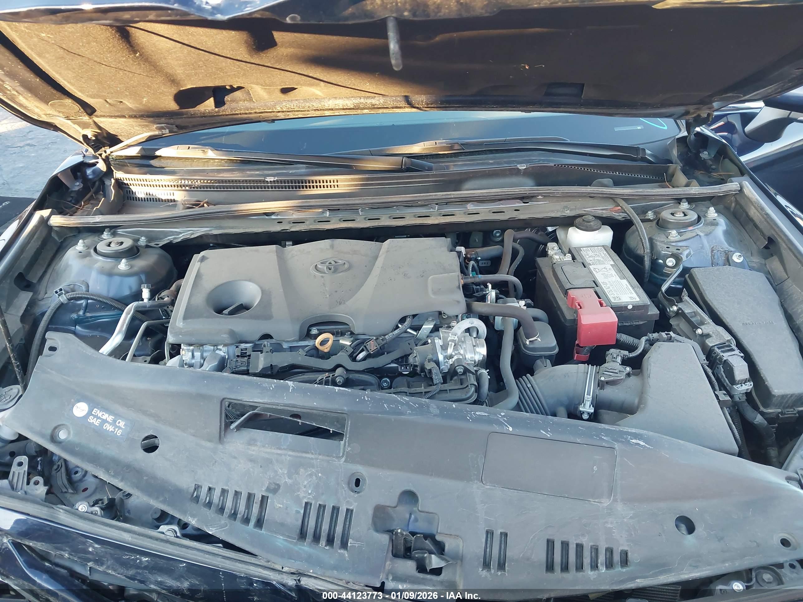 TOYOTA CAMRY image 10