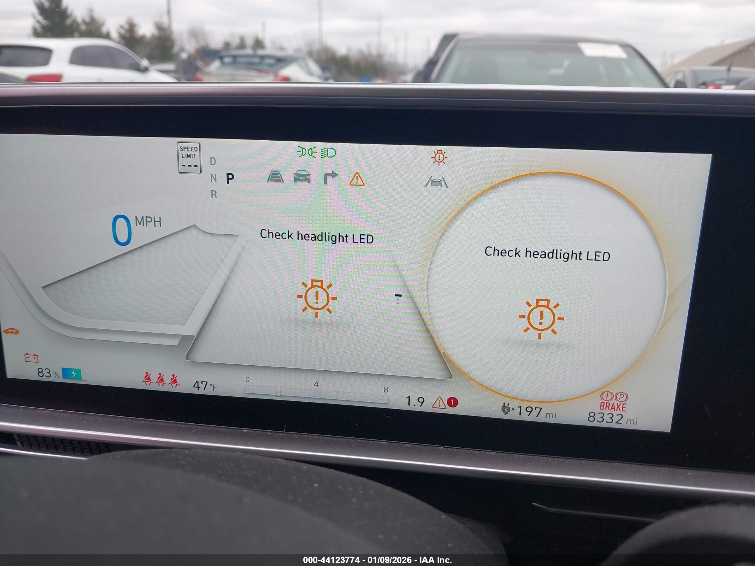 HYUNDAI IONIQ image 7
