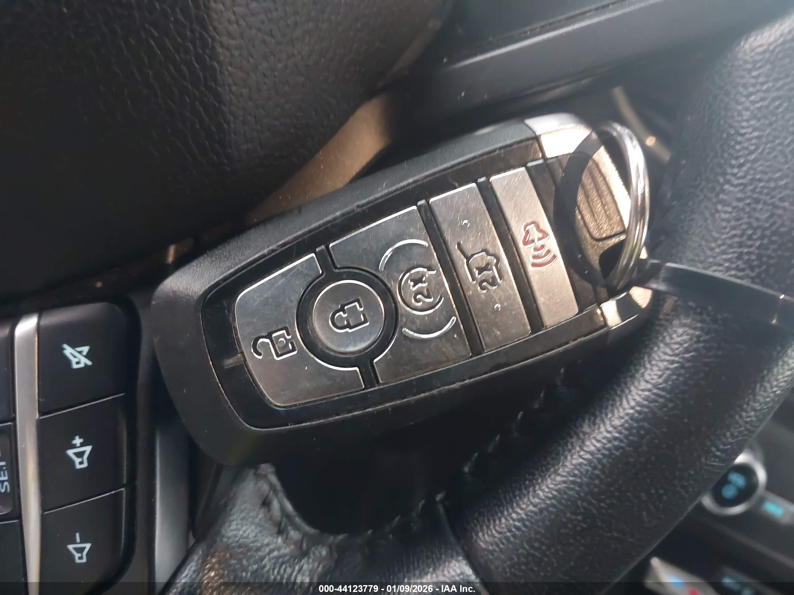 FORD EXPLORER image 11