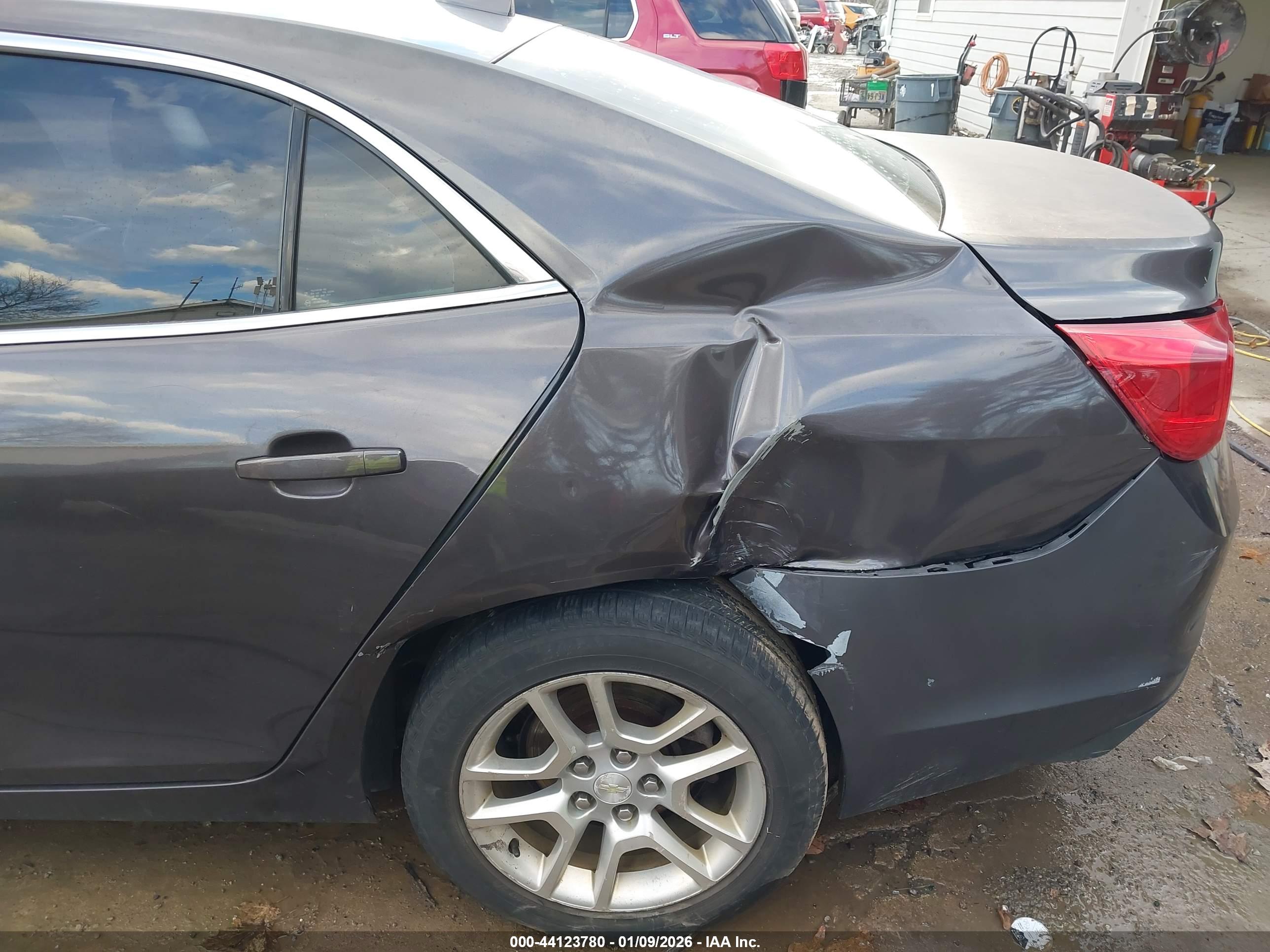 CHEVROLET MALIBU image 6
