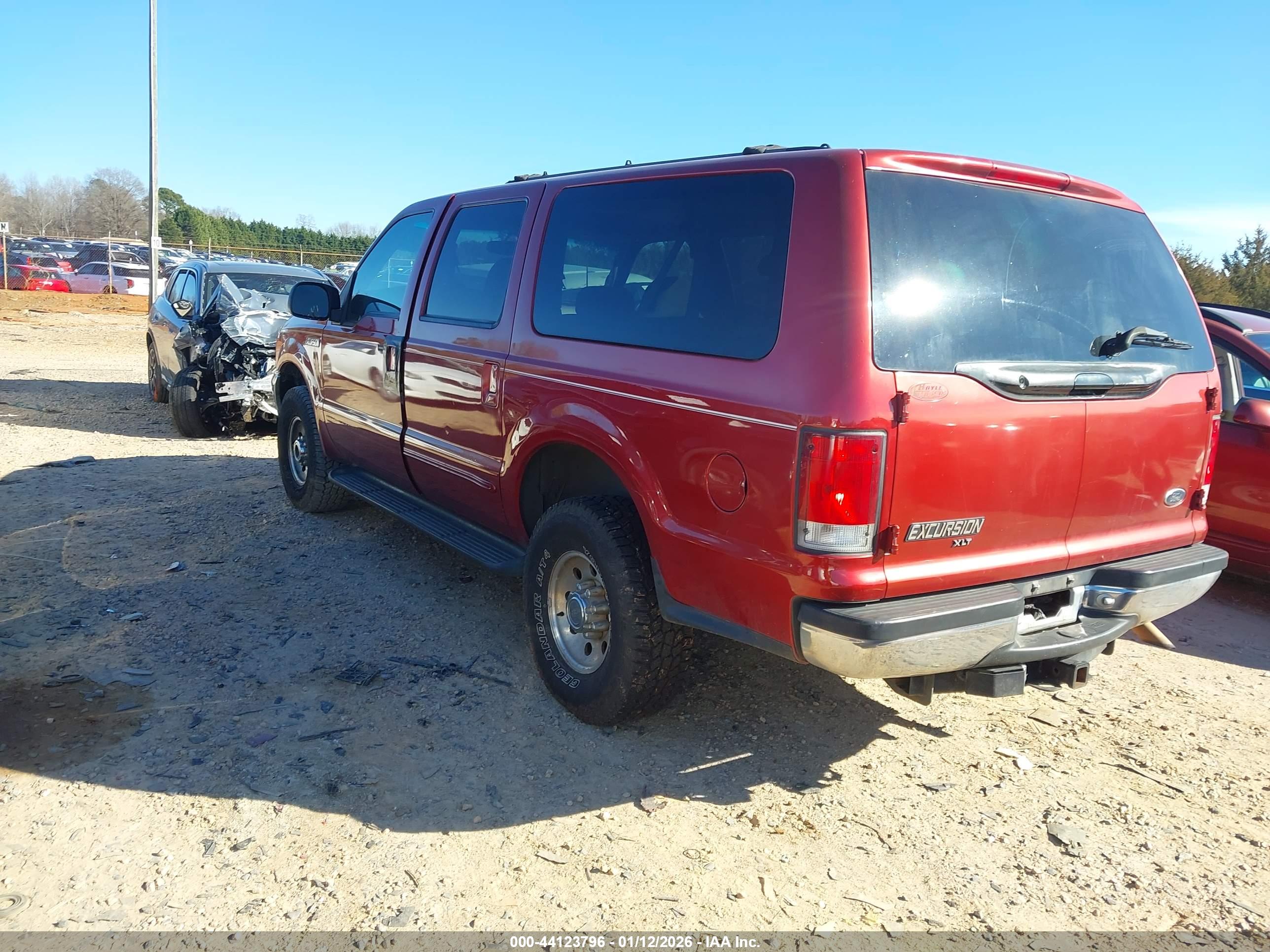 FORD EXCURSION image 3