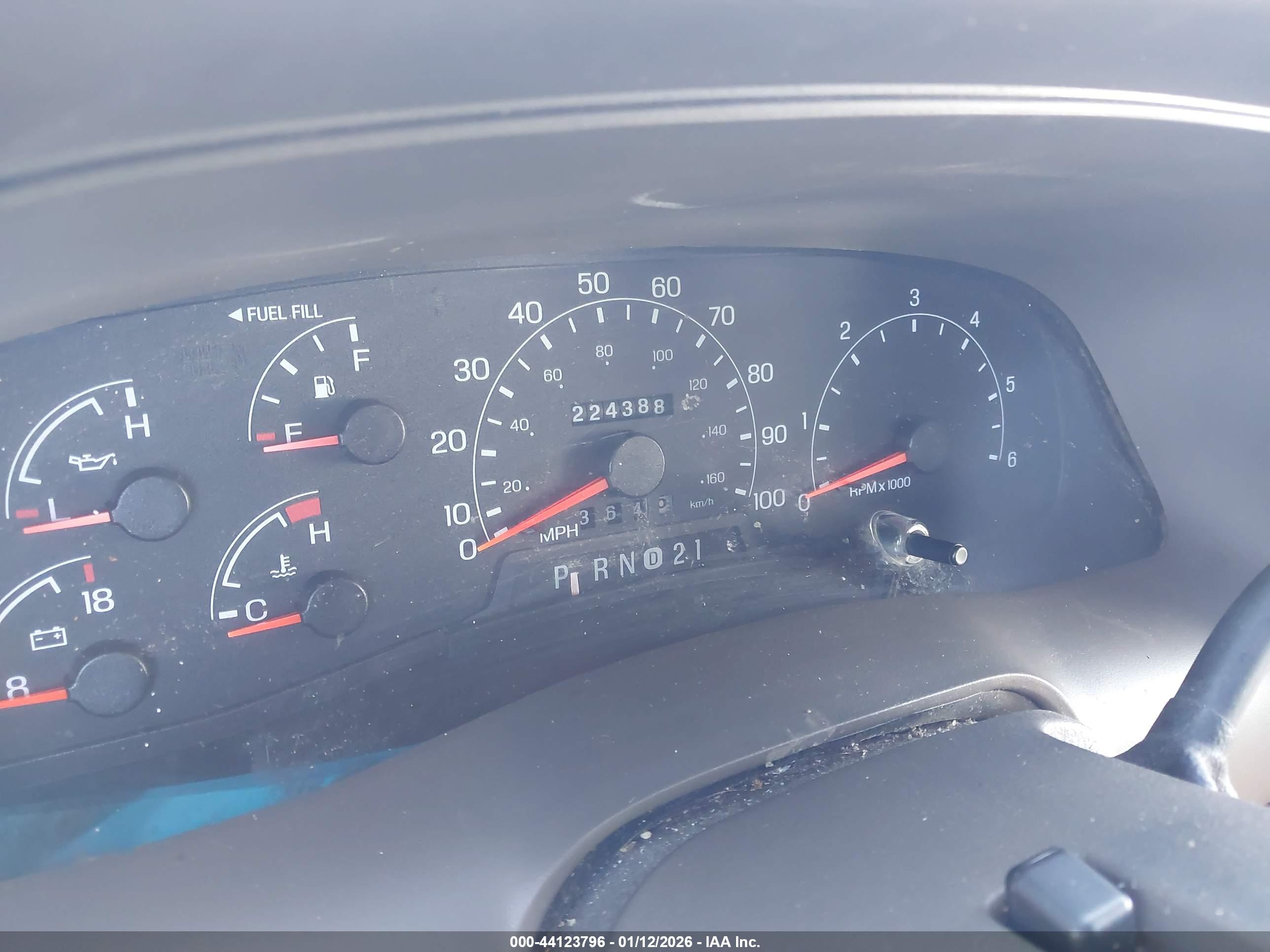 FORD EXCURSION image 7