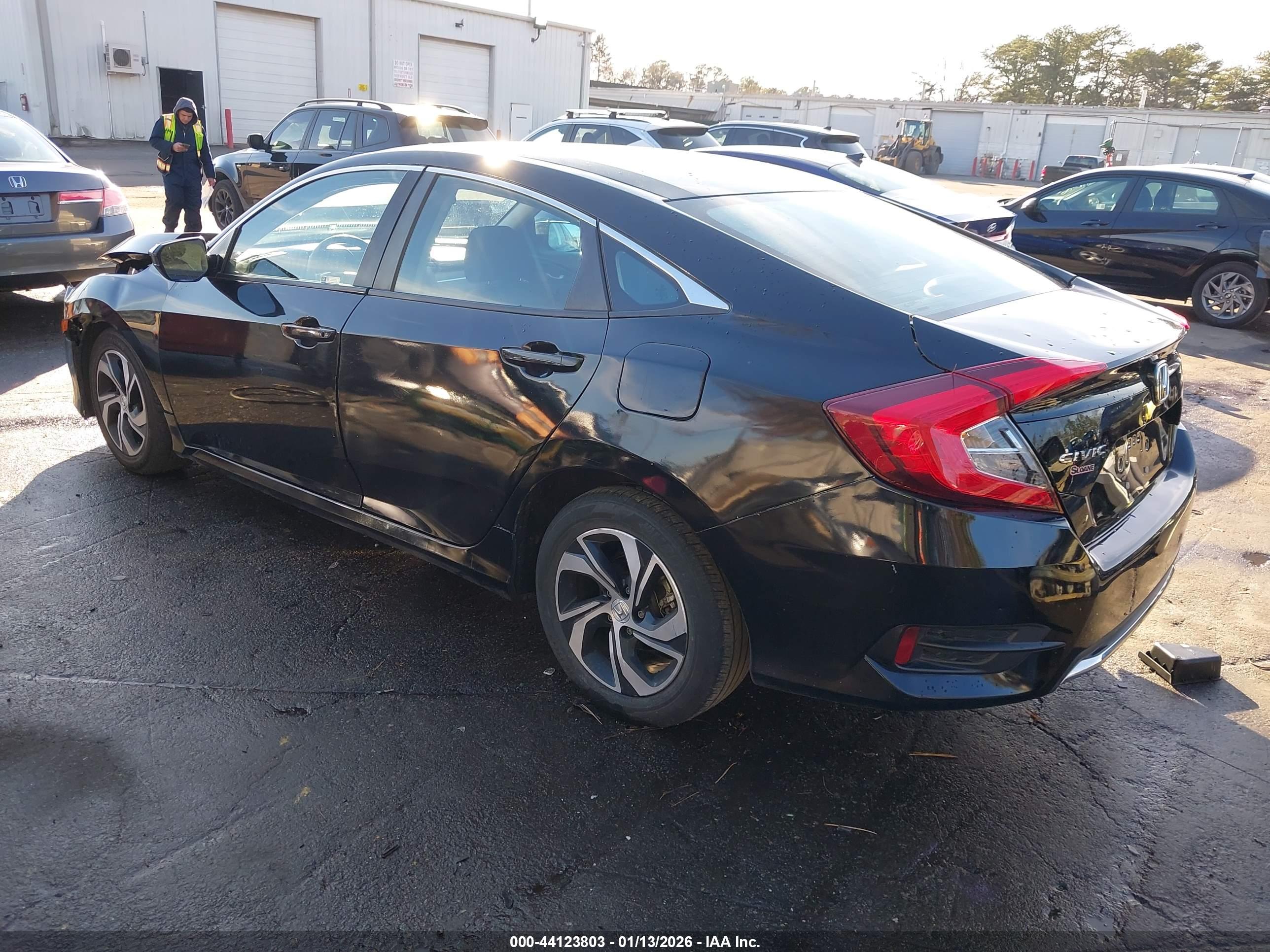 HONDA CIVIC image 3
