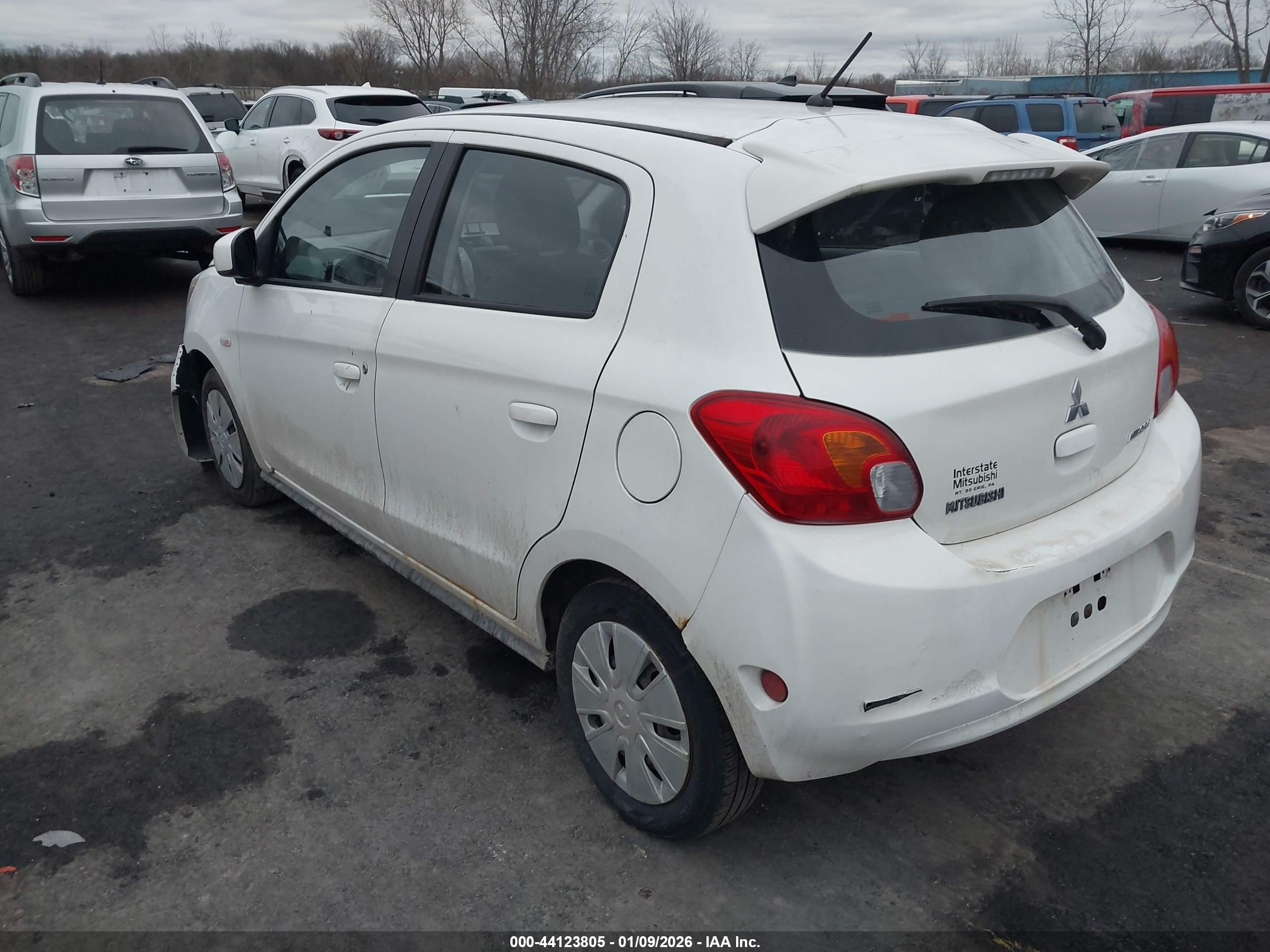 MITSUBISHI MIRAGE image 3