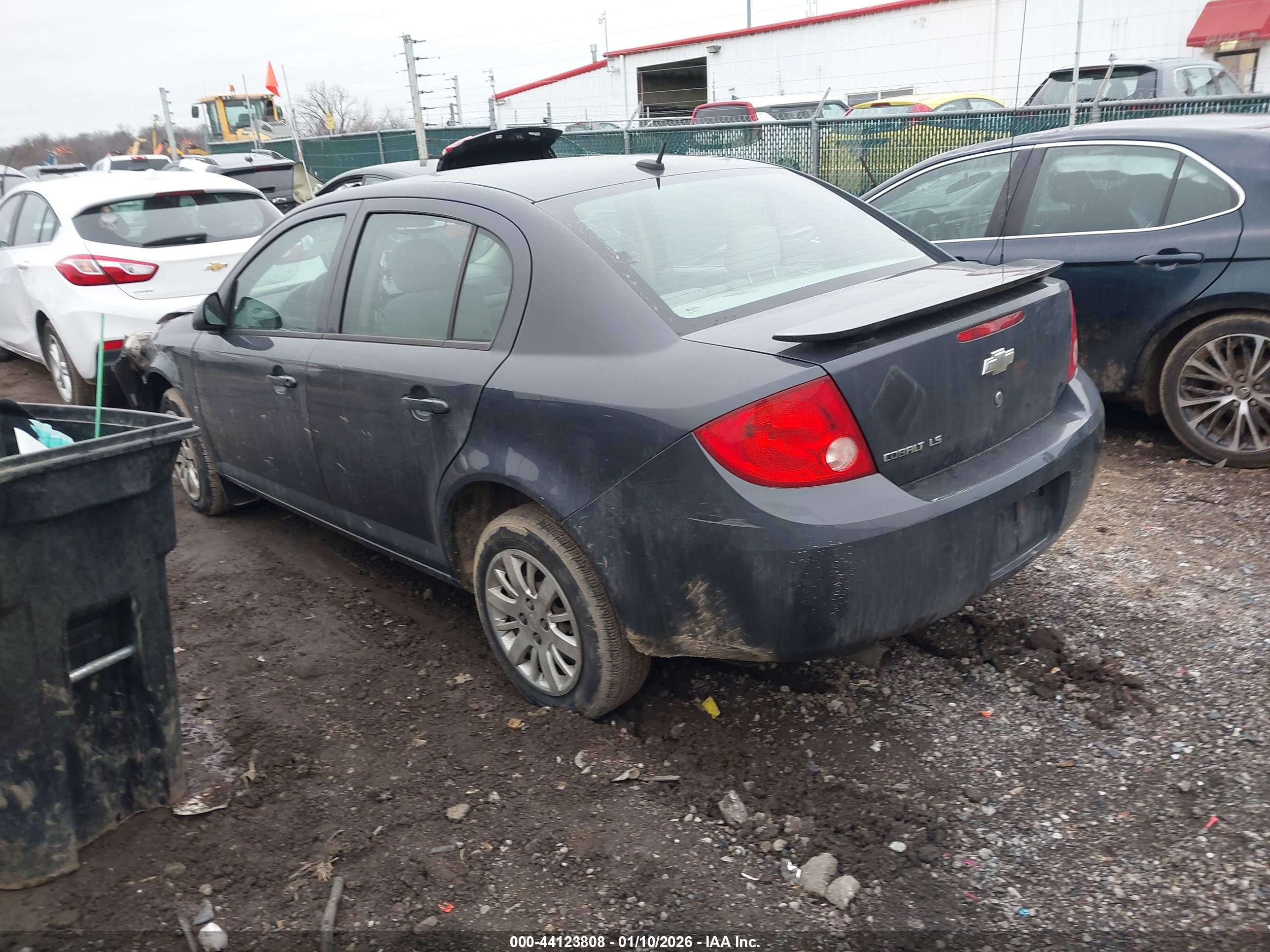 CHEVROLET COBALT image 3
