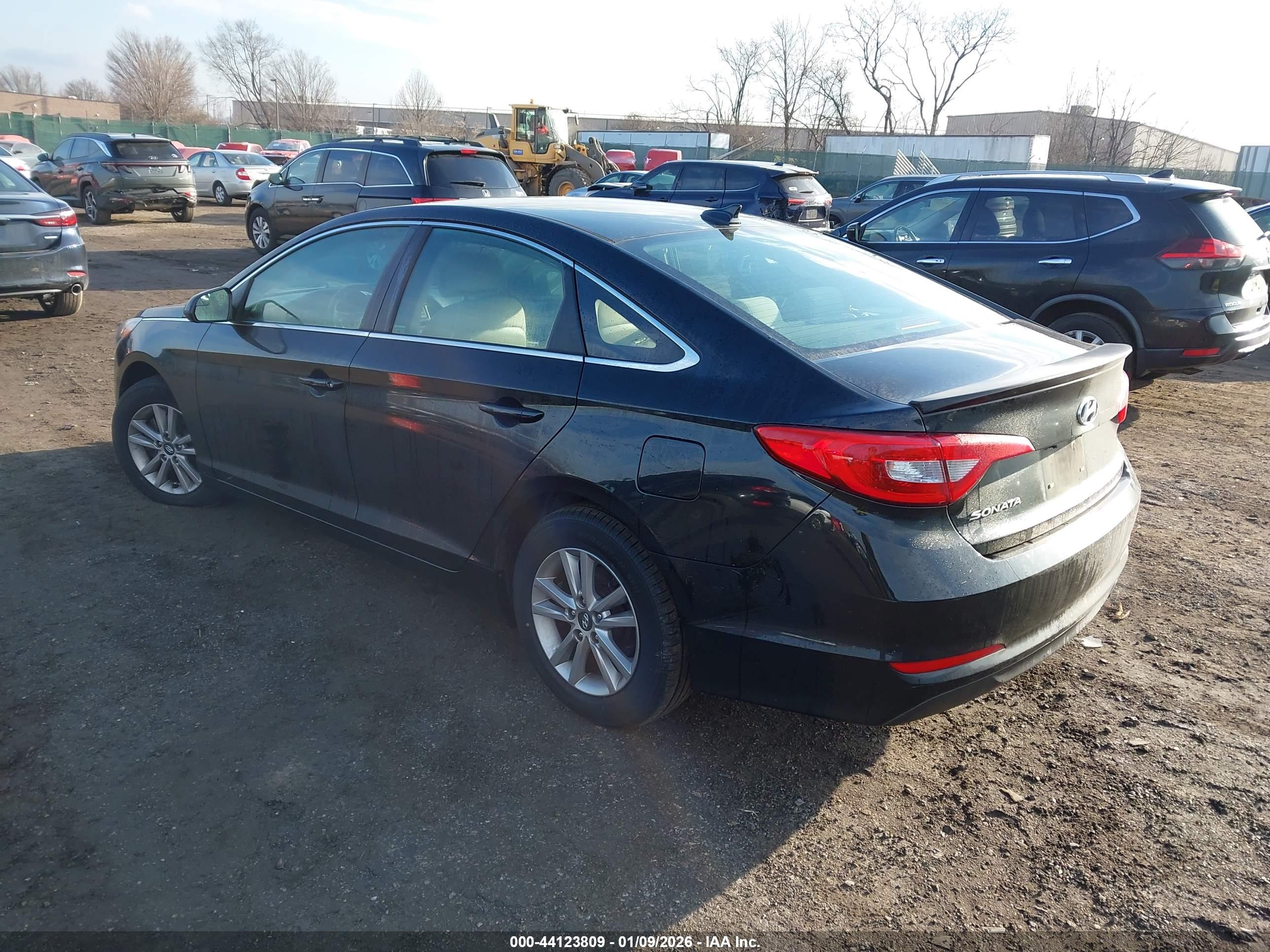 HYUNDAI SONATA image 3