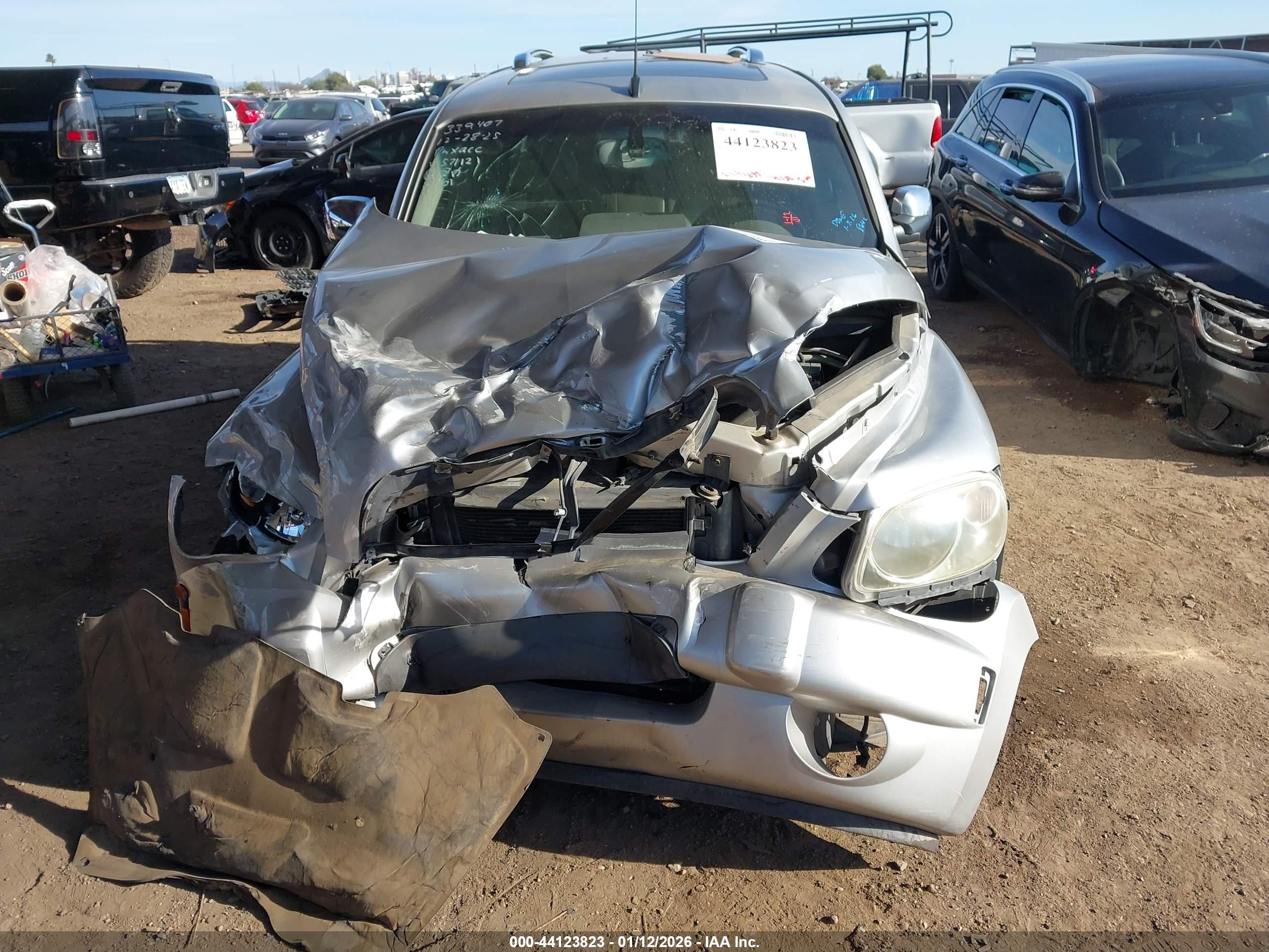 CHEVROLET HHR image 6