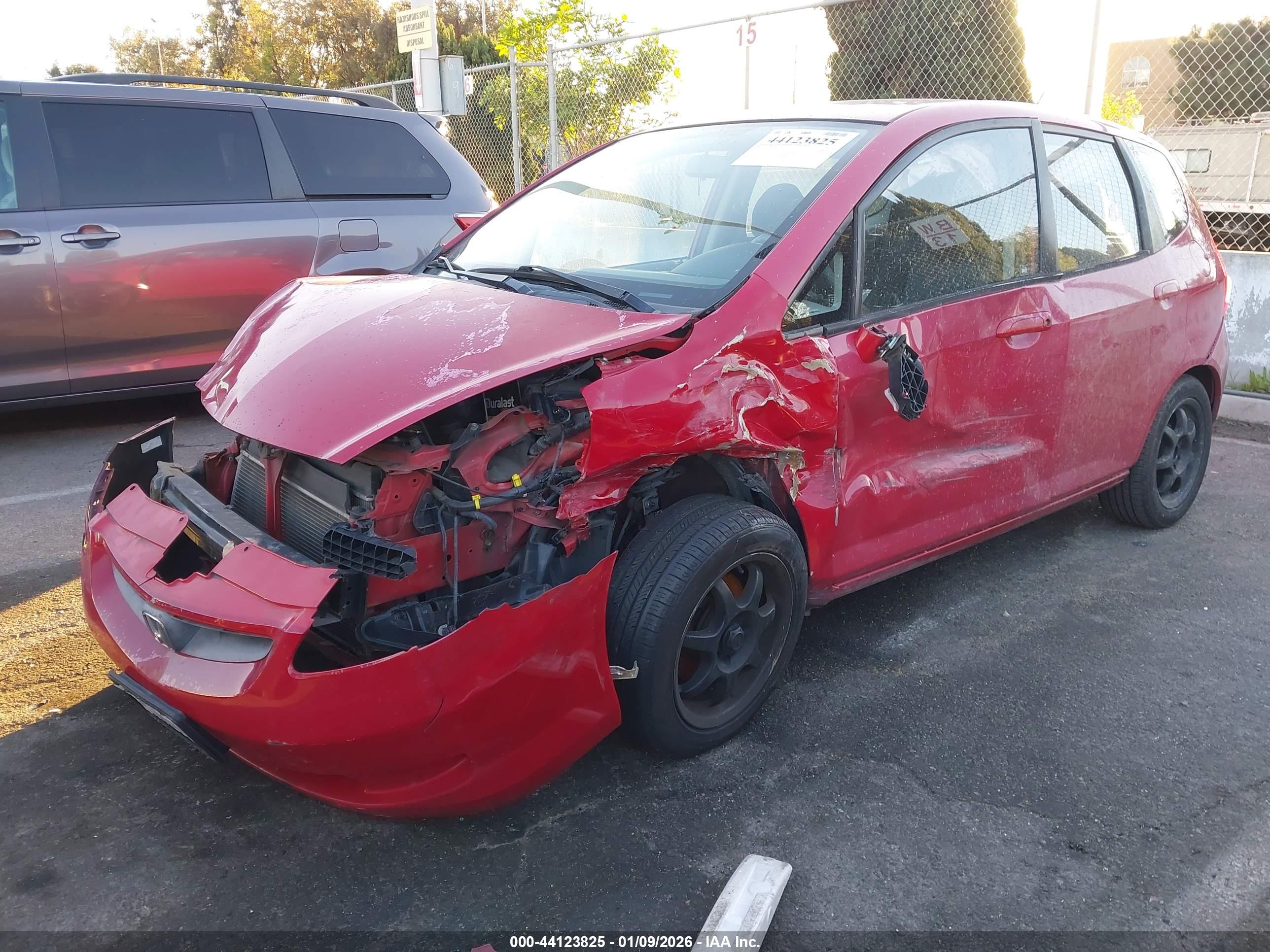 HONDA FIT image 2