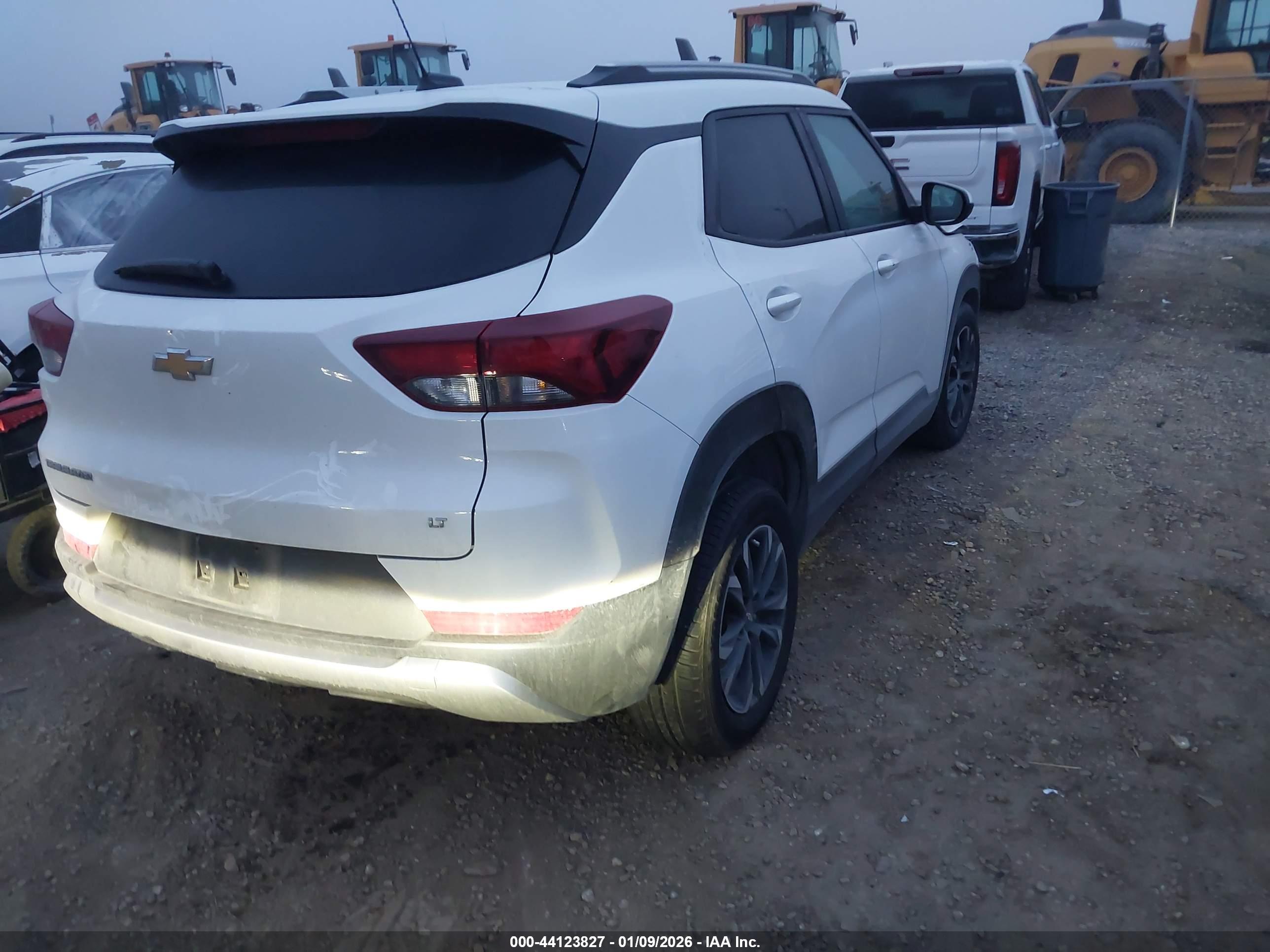 CHEVROLET TRAILBLAZER image 4
