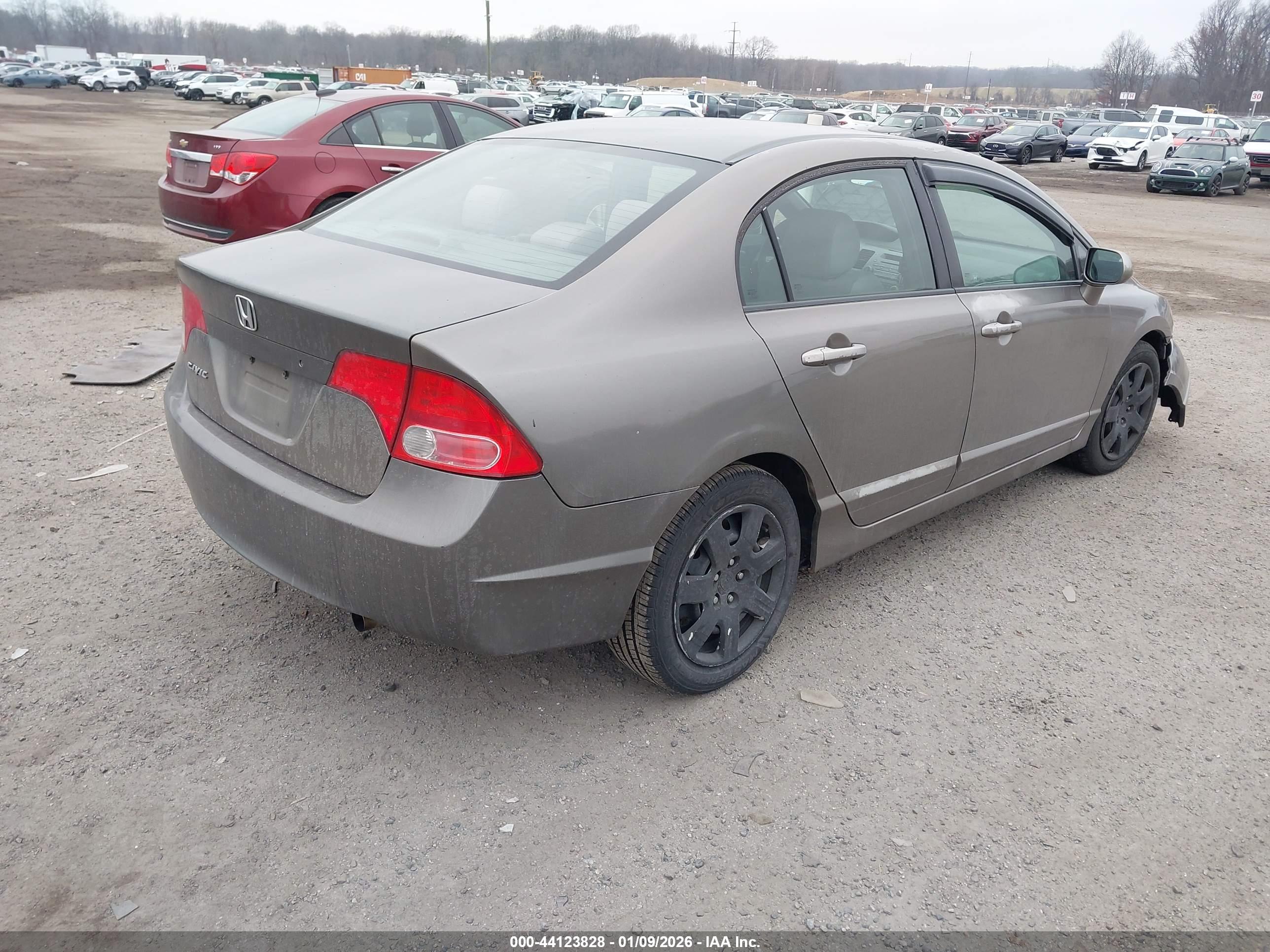 HONDA CIVIC image 4