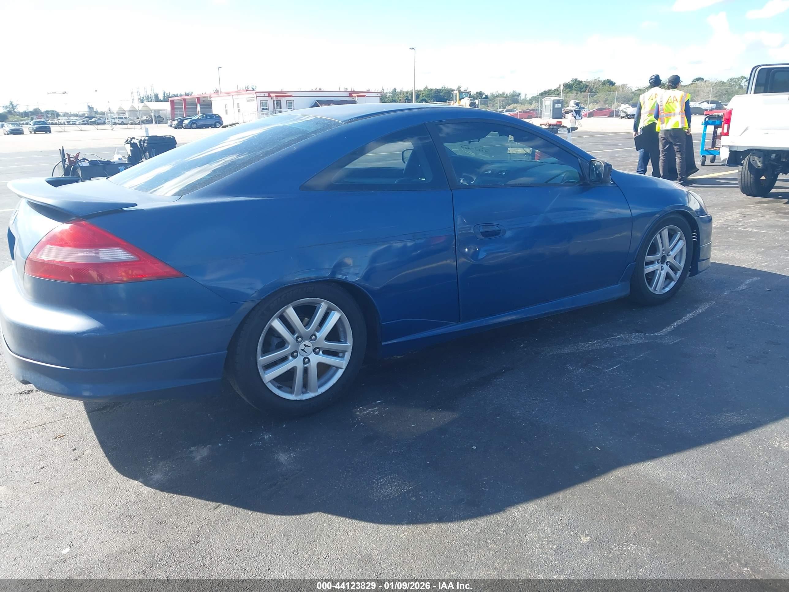 HONDA ACCORD image 4