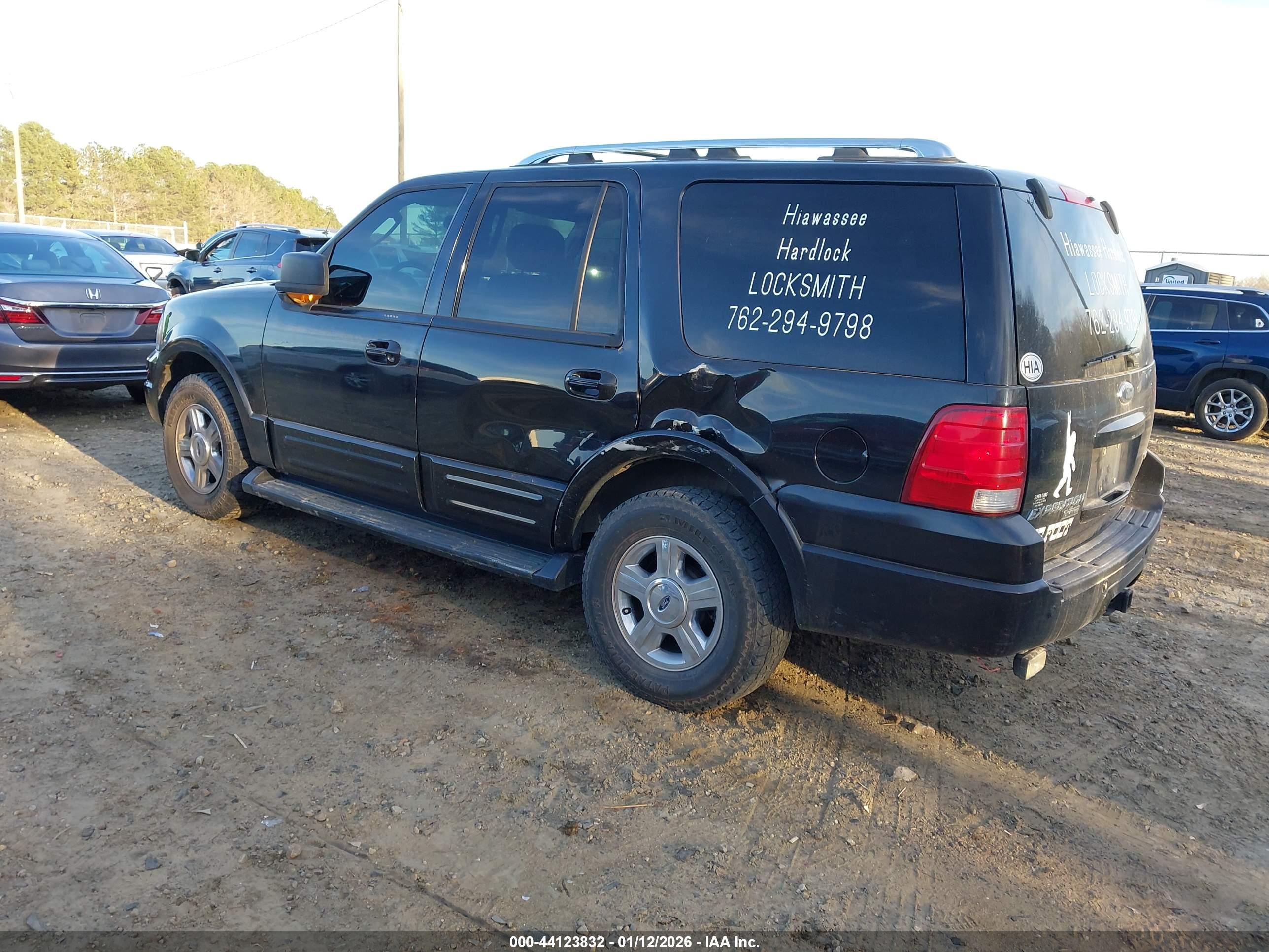 FORD EXPEDITION image 3