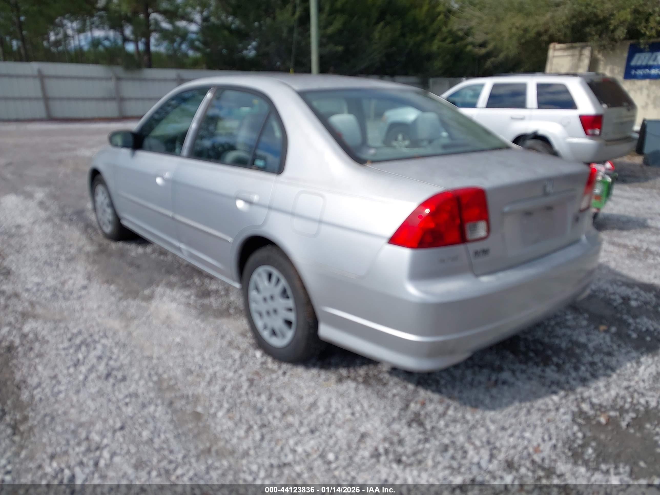 HONDA CIVIC image 3