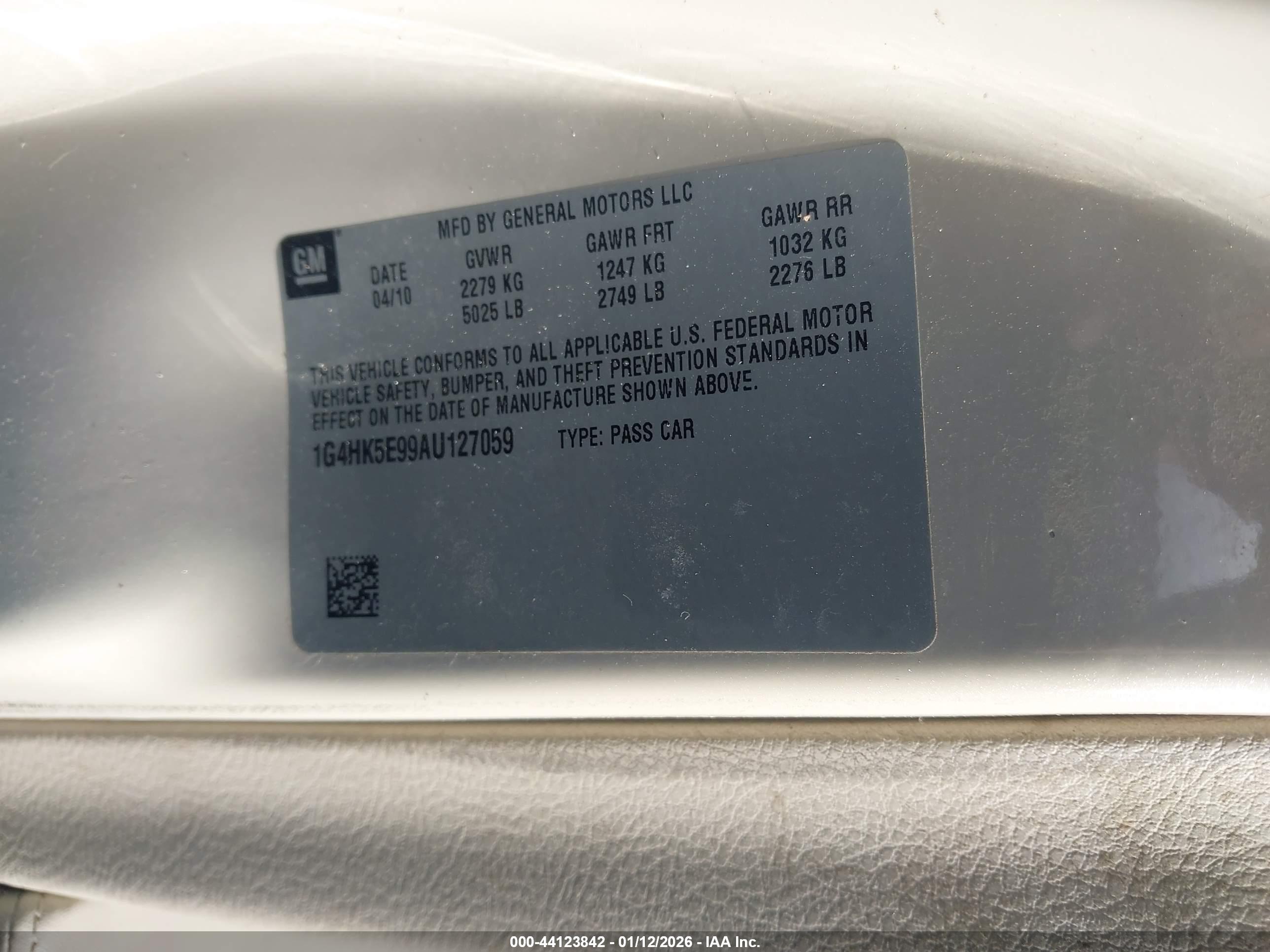 BUICK LUCERNE image 9