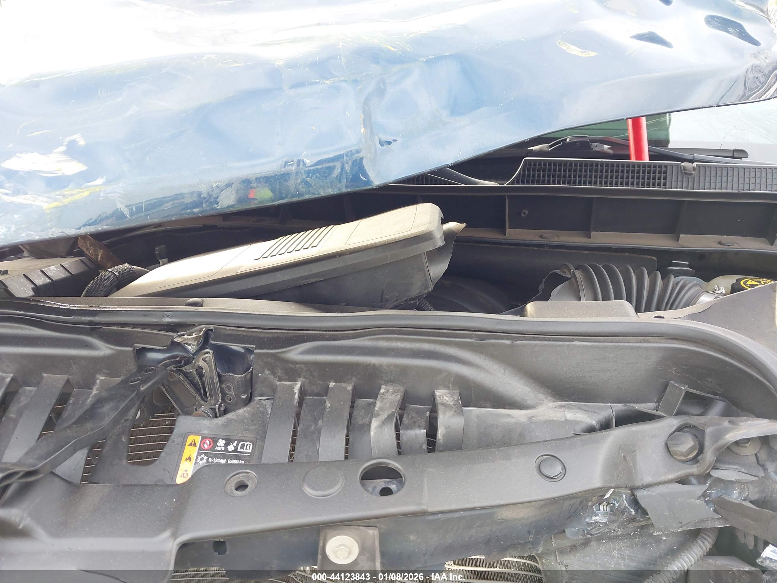 CHEVROLET SILVERADO image 10