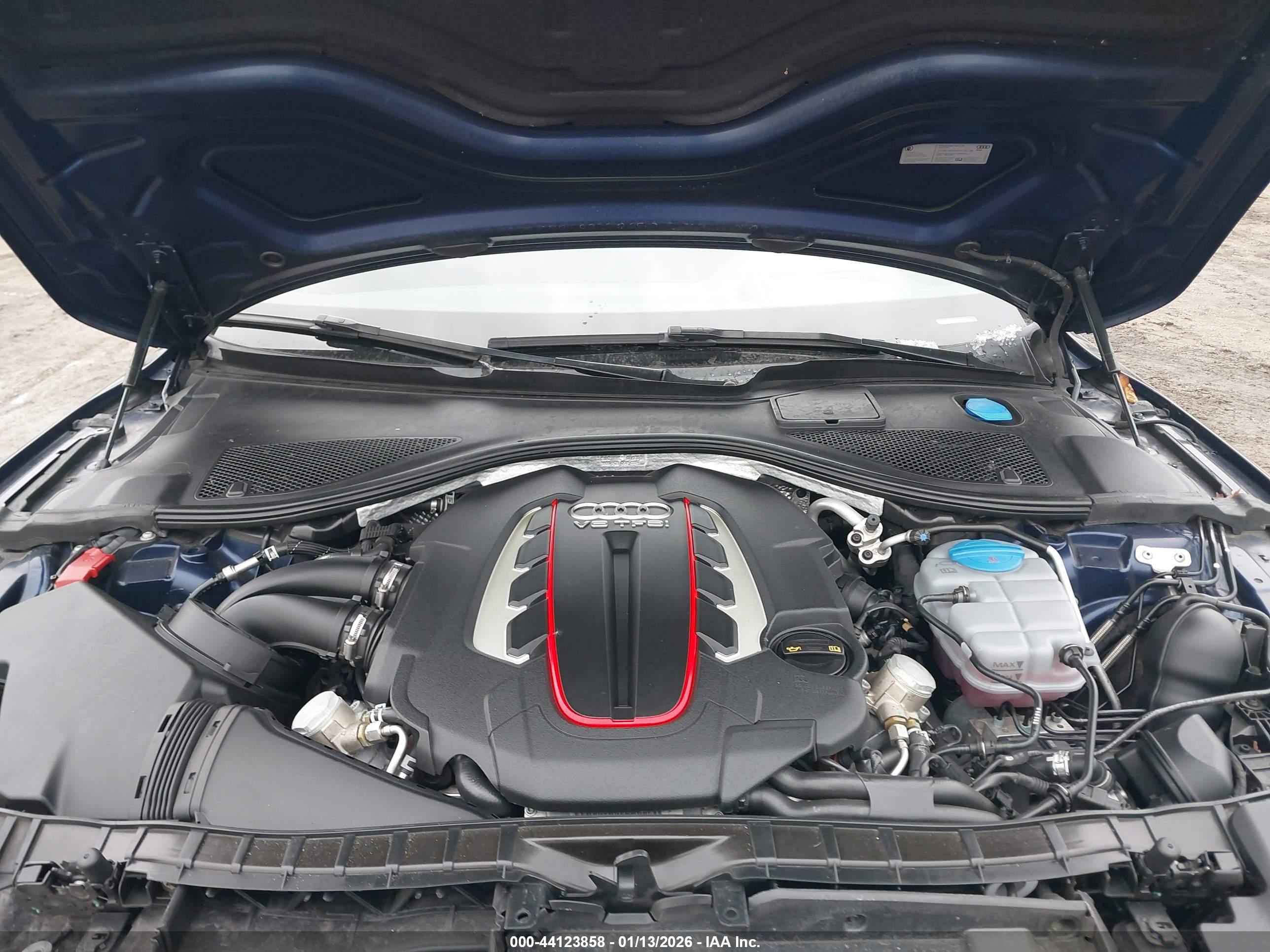 AUDI S7 image 10